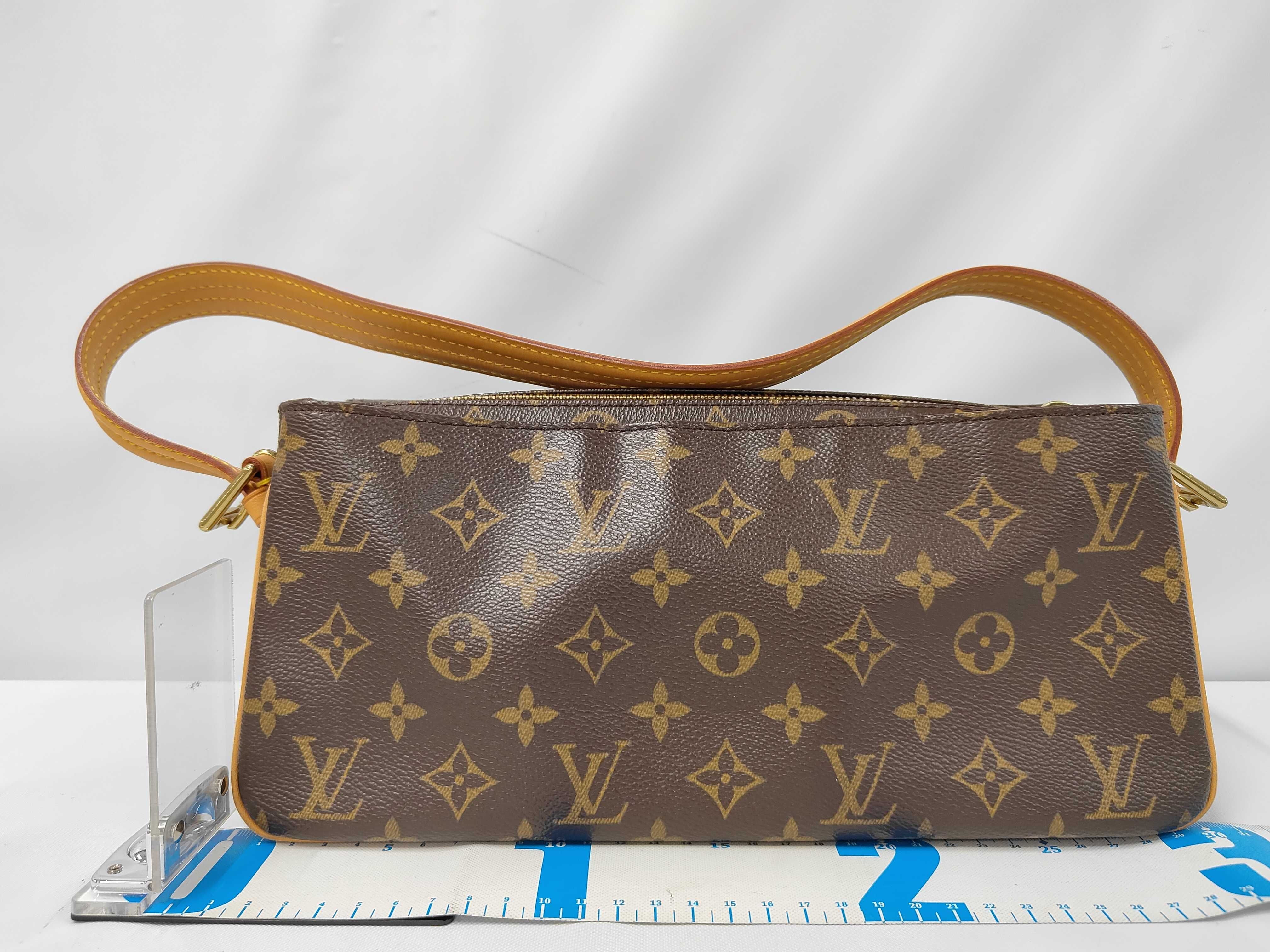 Monogram Viva-Cite MM M51164 Shoulder Bag — view 2