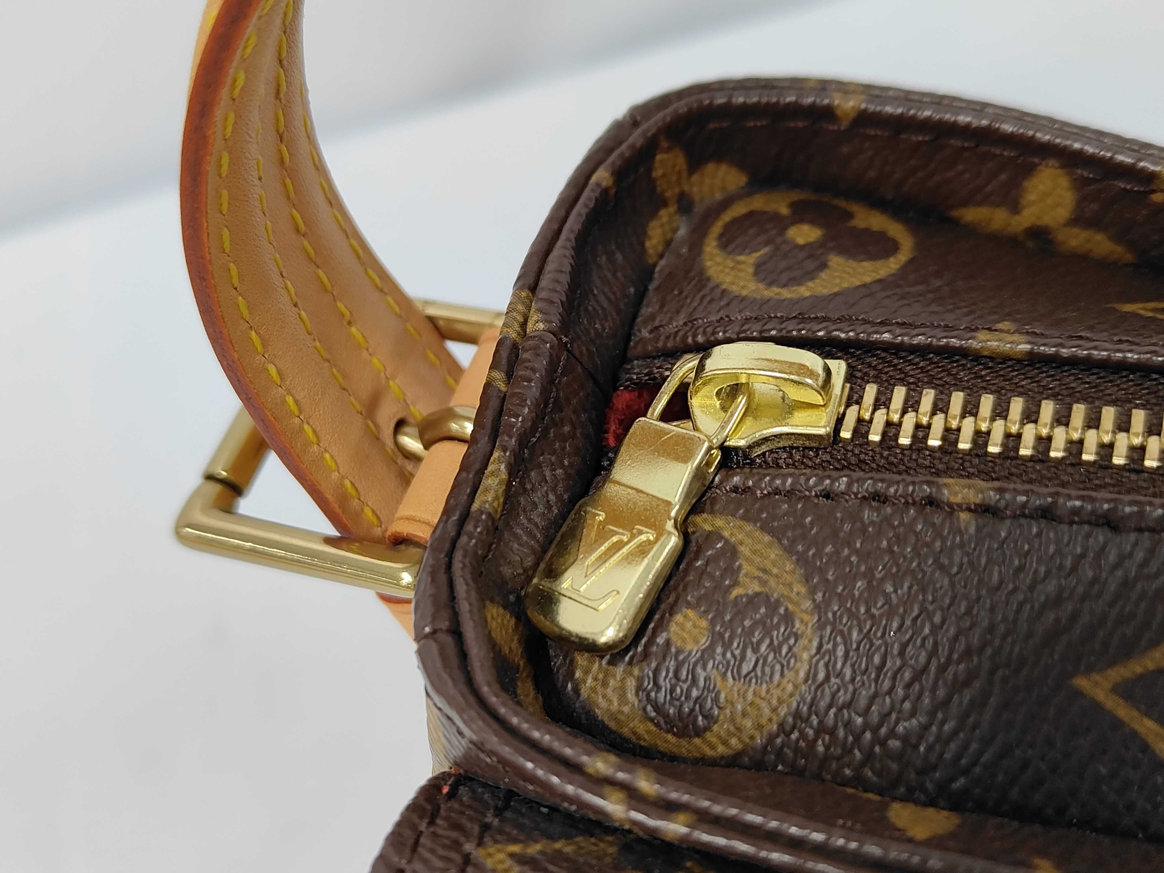 Monogram Viva-Cite MM M51164 Shoulder Bag — view 8