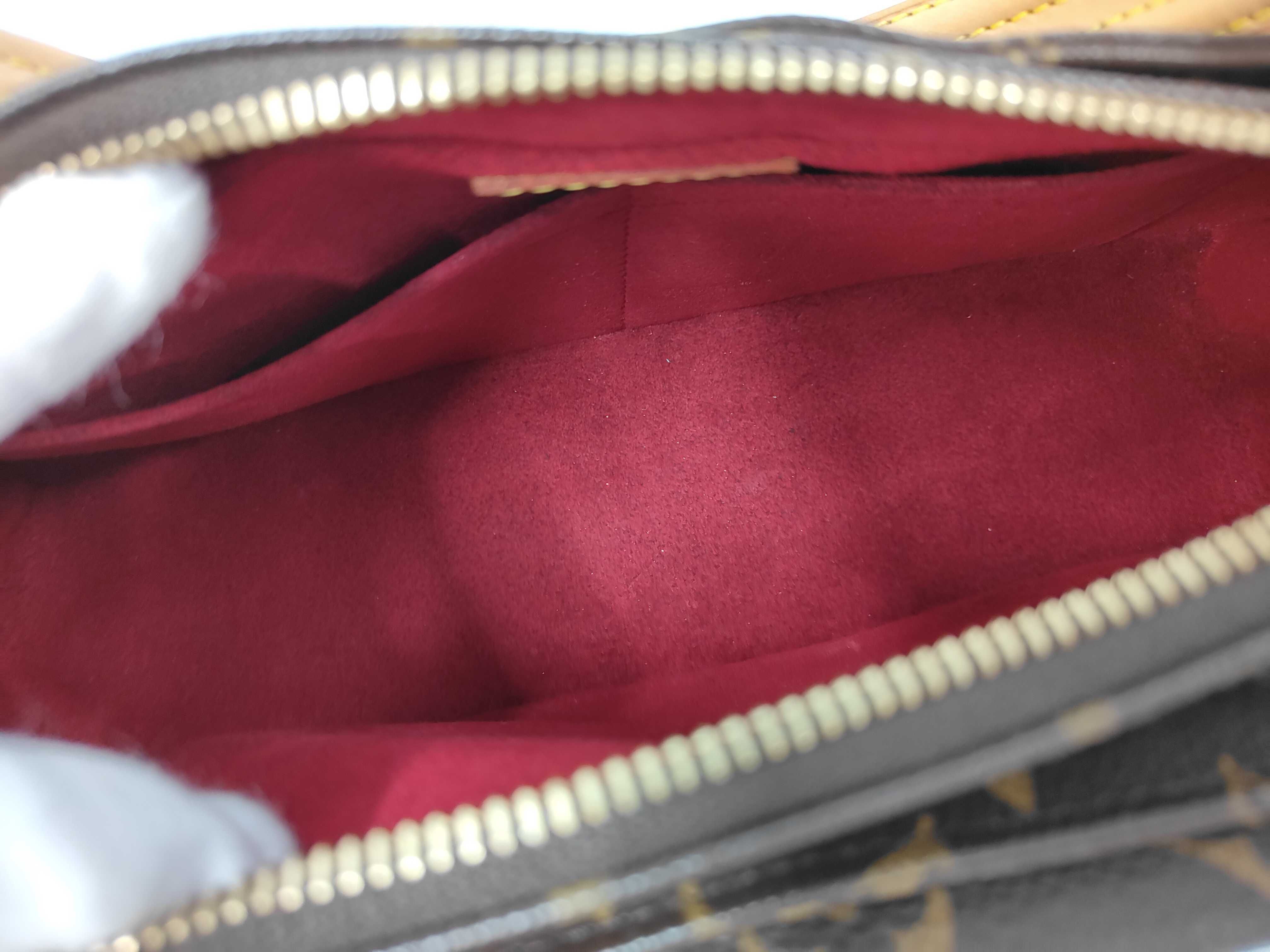 Monogram Viva-Cite MM M51164 Shoulder Bag — view 9