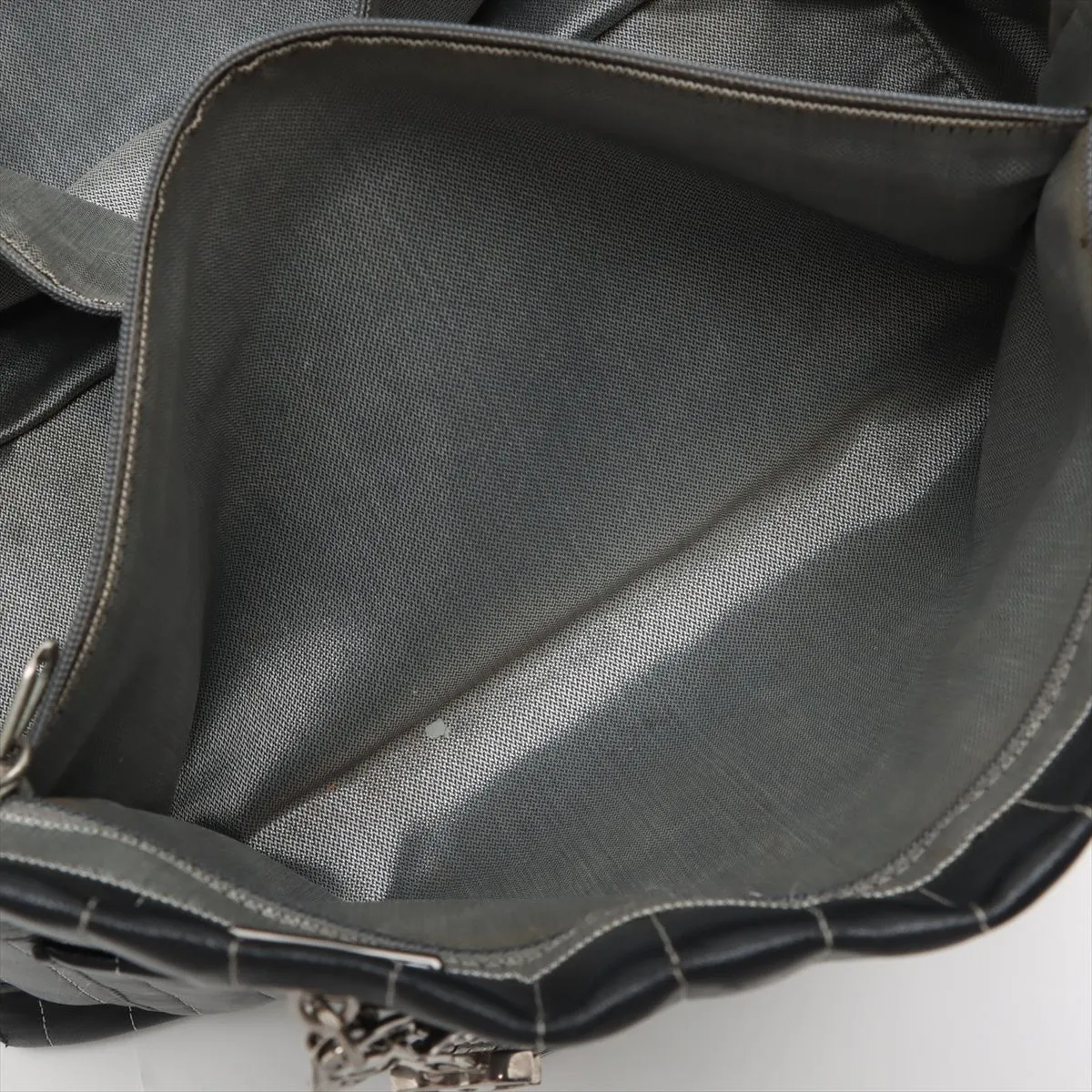 New Mademoiselle Lambskin x Vinyl Chain Tote Bag Black Silver Hardware 10174606 No. 10 — view 9