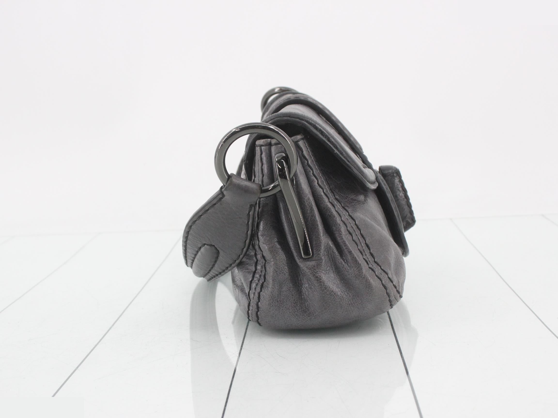 Turnlock Triangle Logo One-Shoulder Bag Leather — view 4