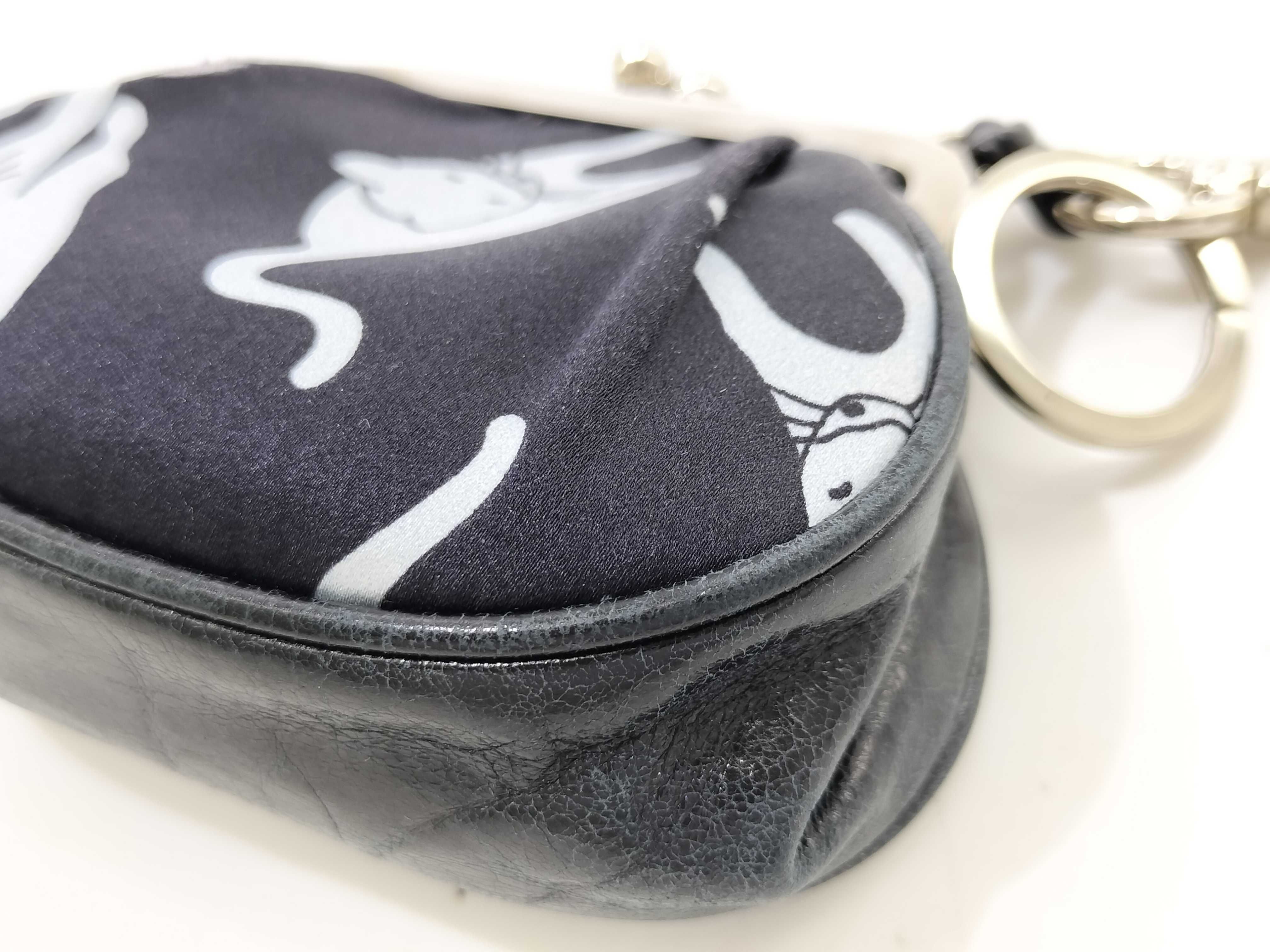 5ARB25 Satin Leather Cat Keychain Charm Coin Case — view 4
