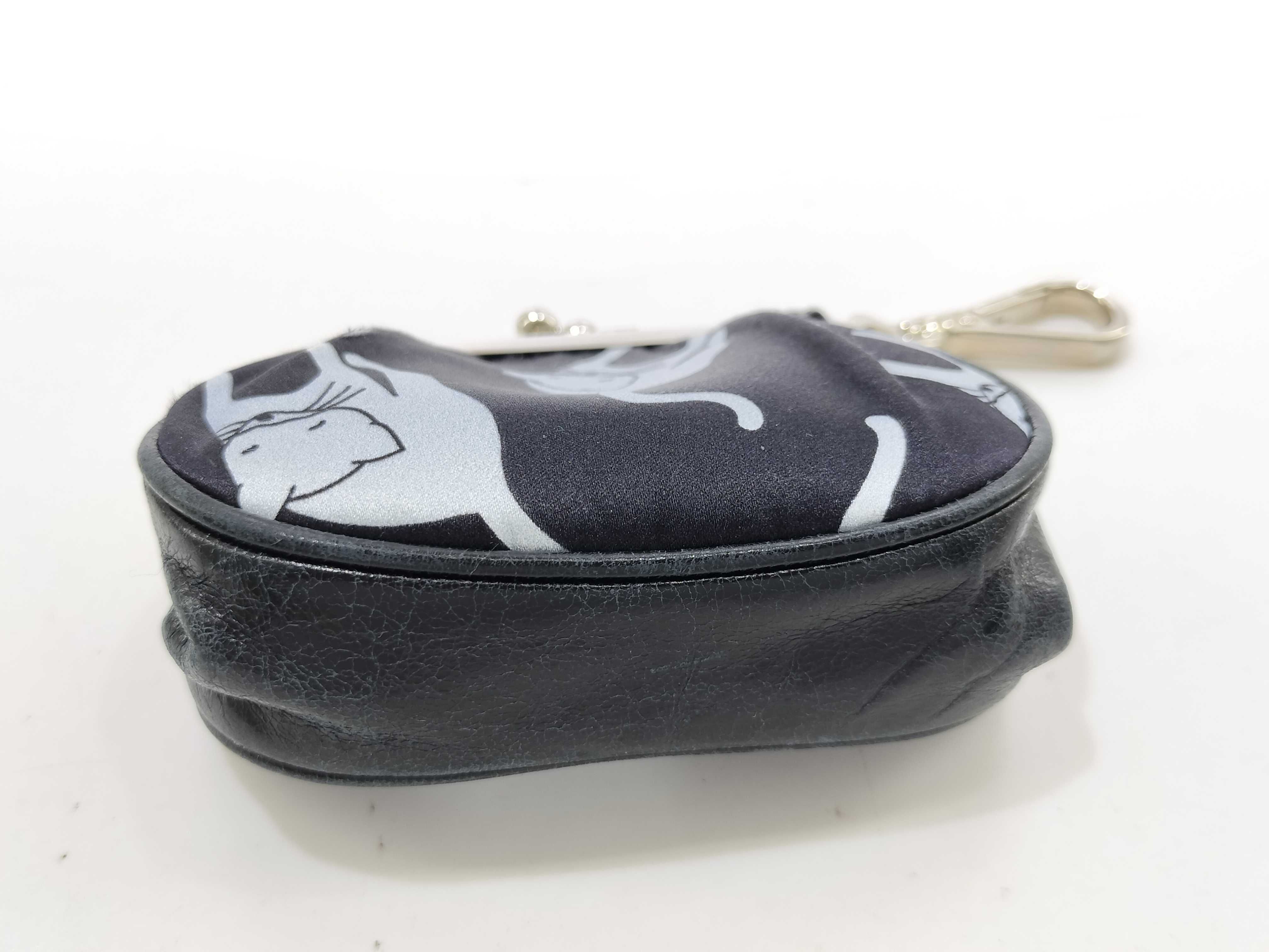 5ARB25 Satin Leather Cat Keychain Charm Coin Case — view 5
