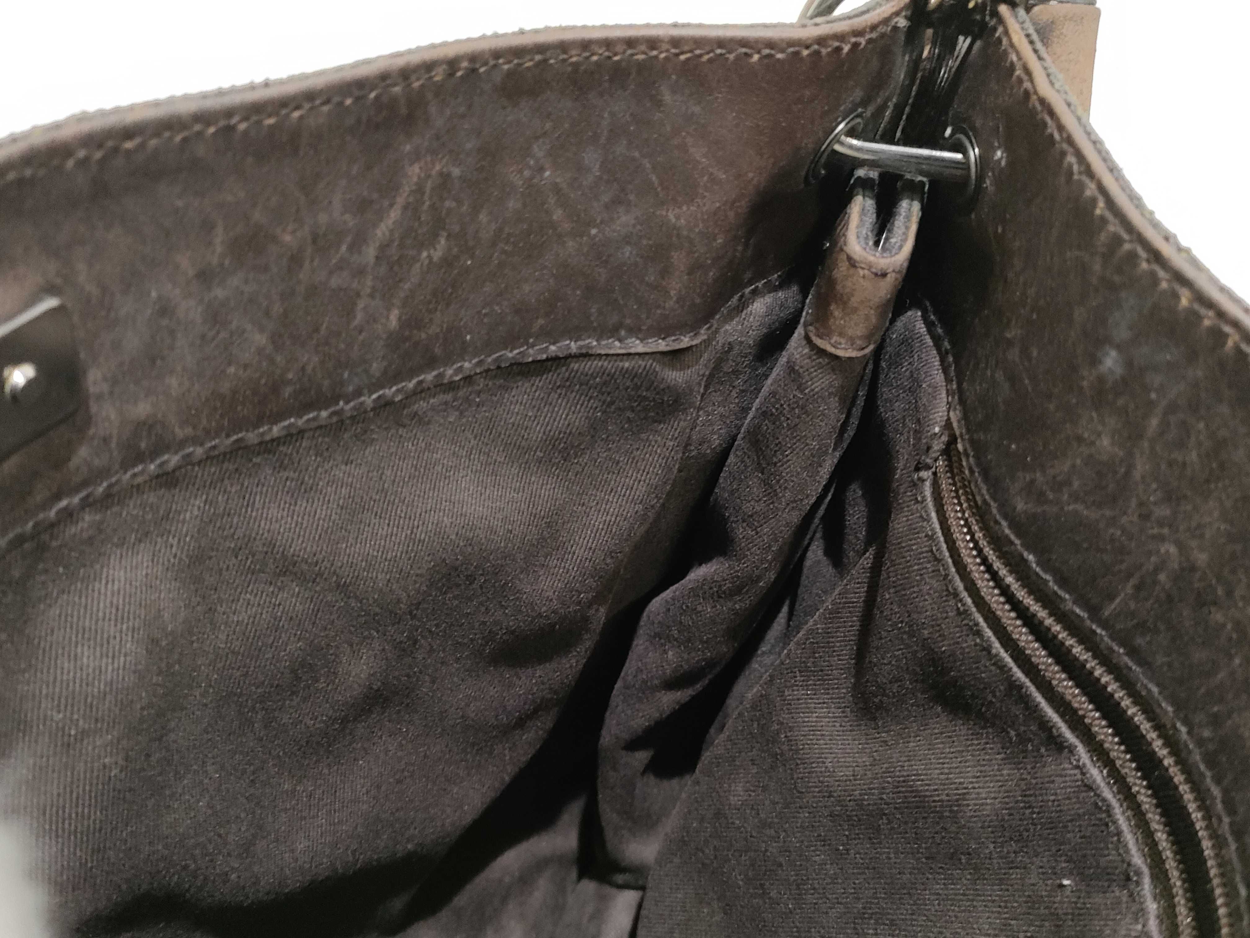 GG Canvas Shoulder Bag, Dark Brown — view 11