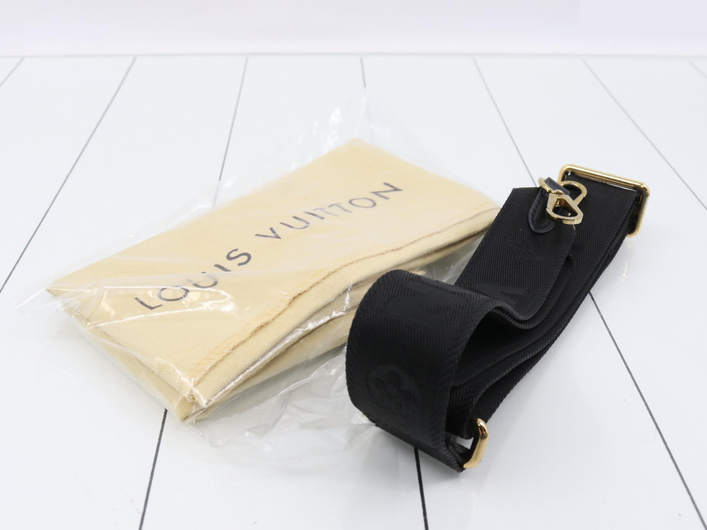 Bubblegram Papillon BB 3-Way Shoulder/Handbag — view 7