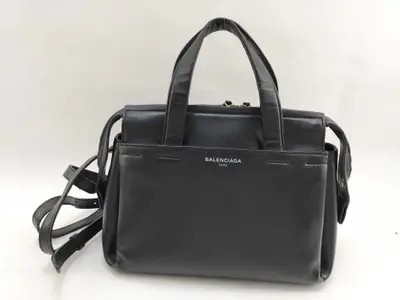 Medium Portfolio Leather Shoulder Bag Black Serial Handbag