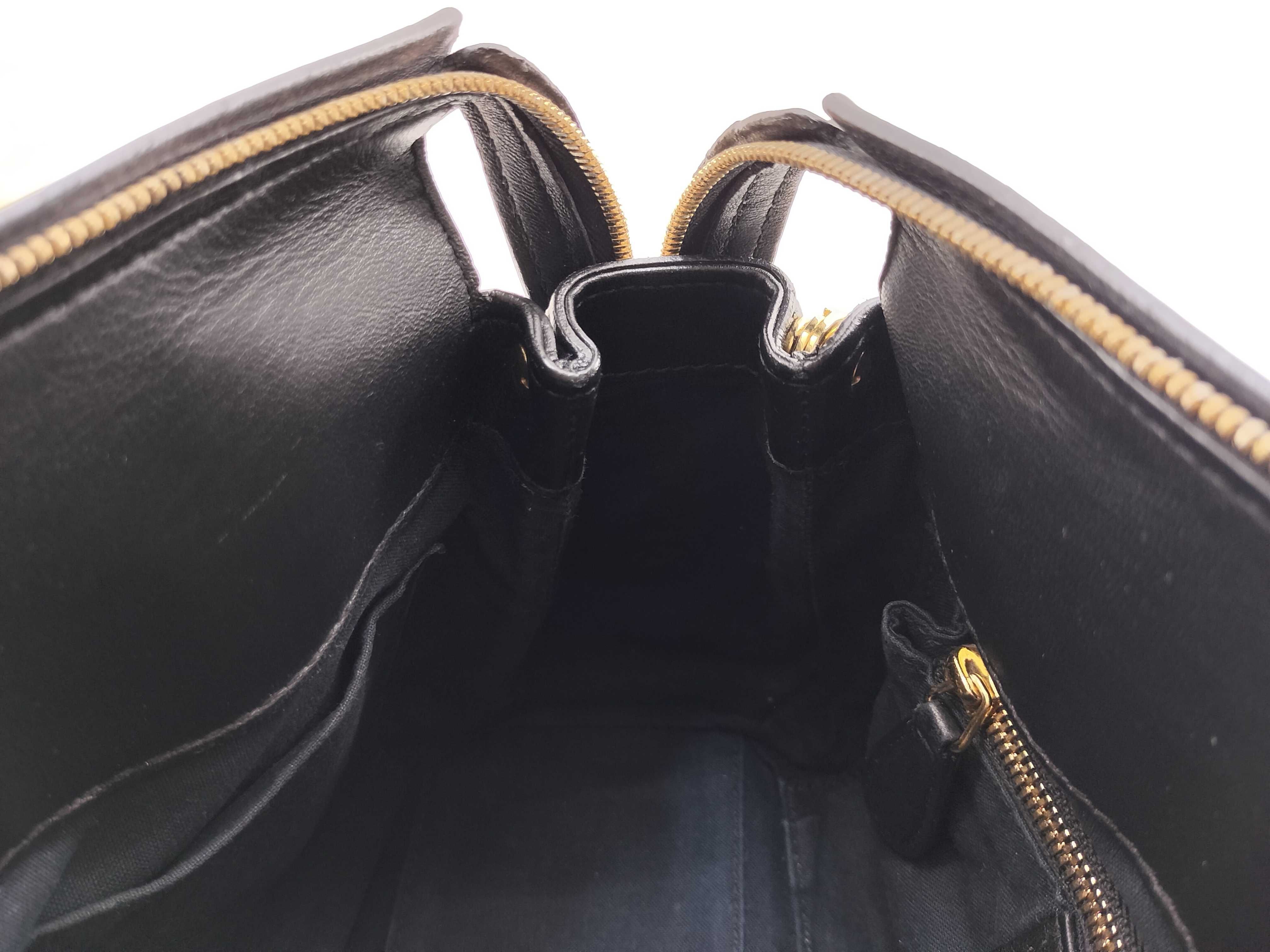 Medium Portfolio Leather Shoulder Bag Black Serial Handbag — view 11