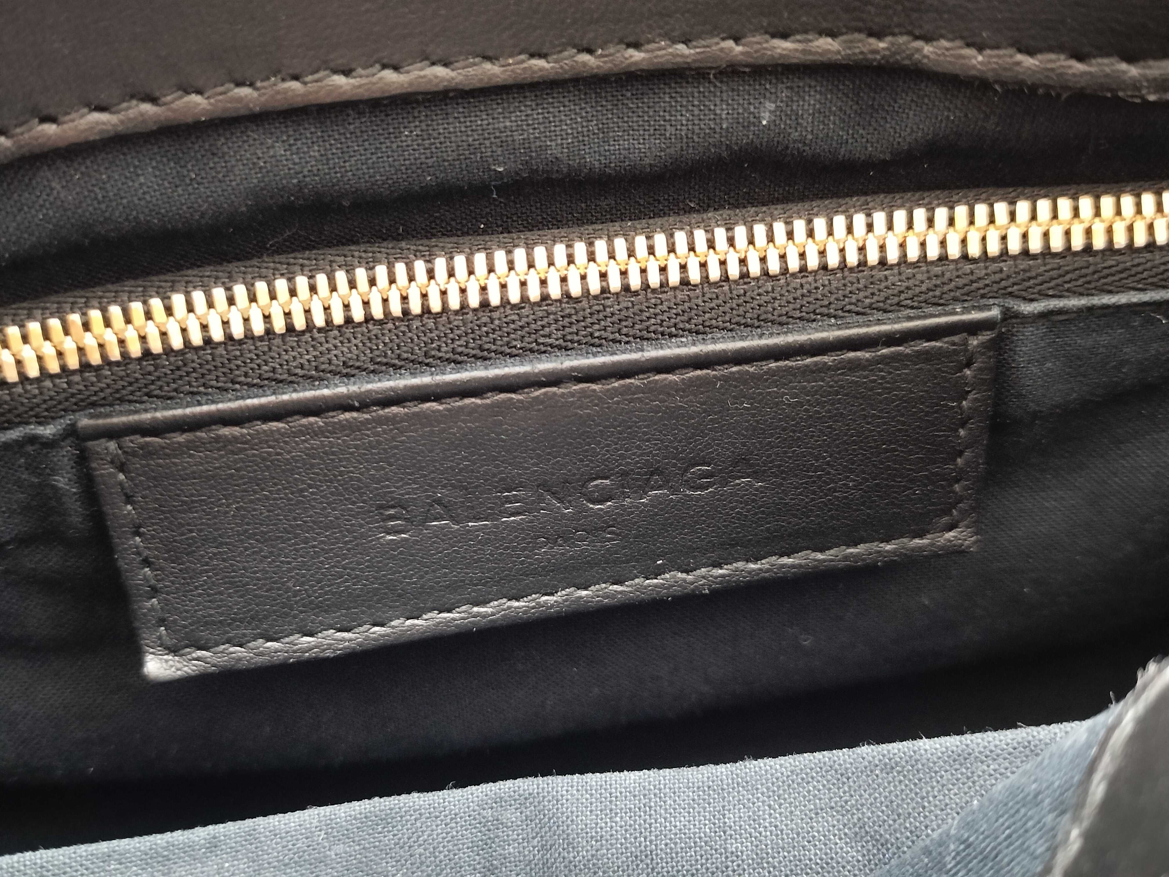 Medium Portfolio Leather Shoulder Bag Black Serial Handbag — view 12