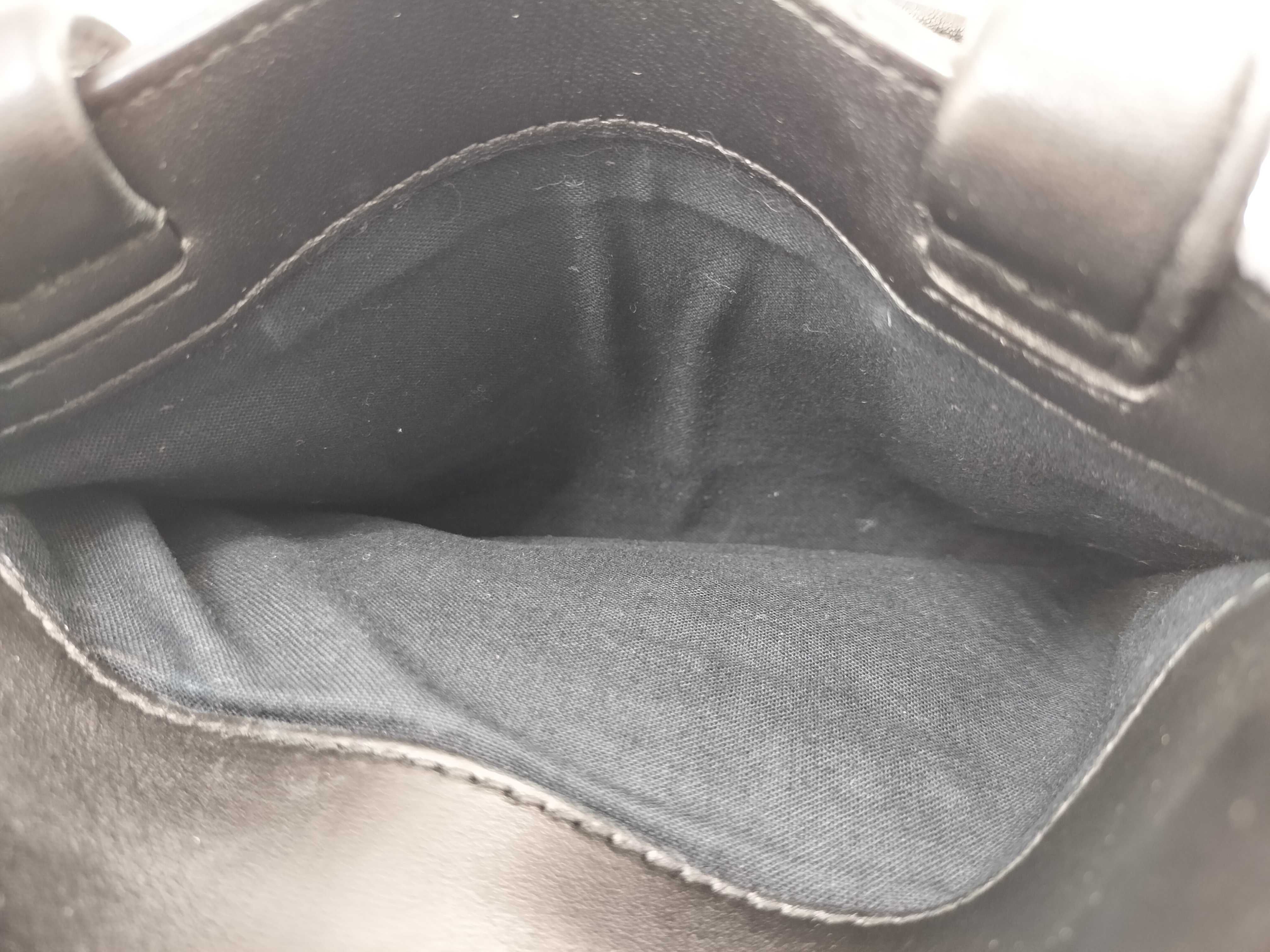 Medium Portfolio Leather Shoulder Bag Black Serial Handbag — view 15