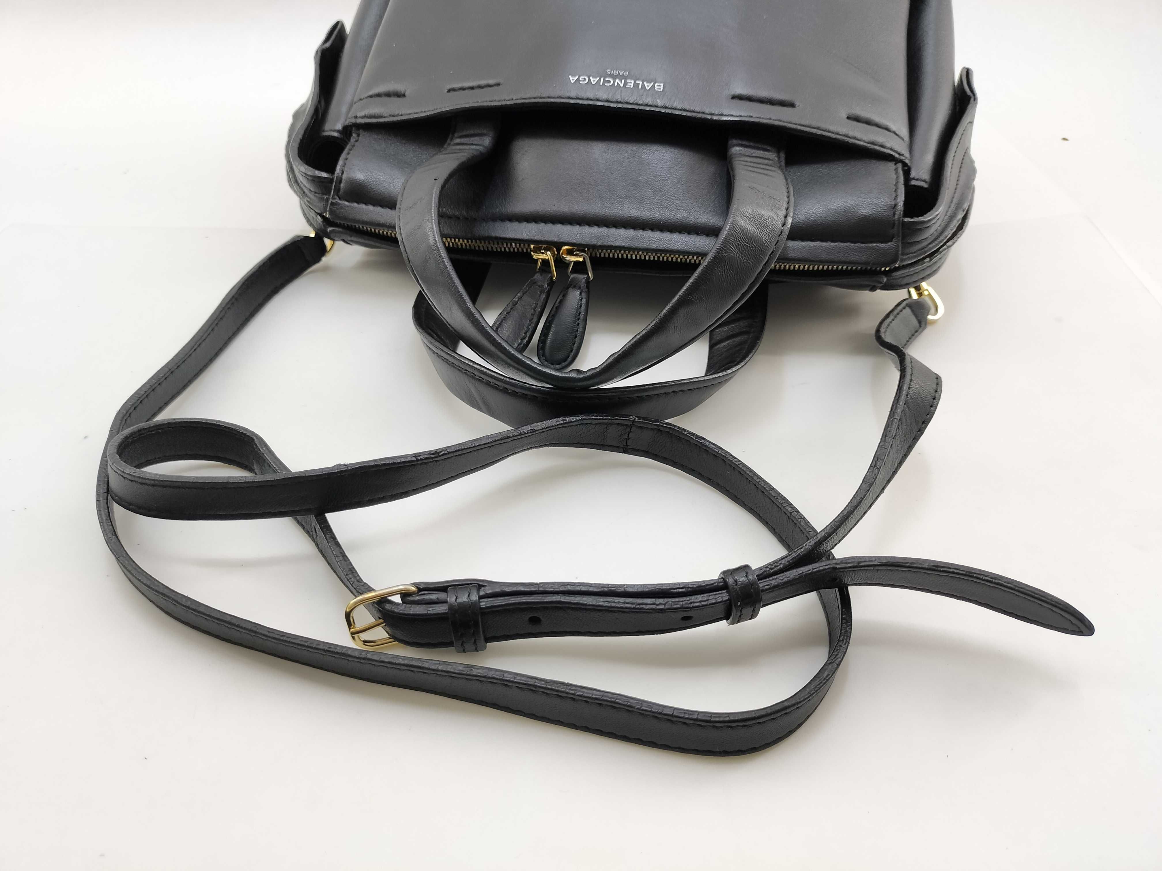 Medium Portfolio Leather Shoulder Bag Black Serial Handbag — view 7