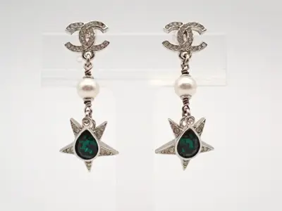 earrings, I23P, Coco Mark, green stone, star design, 4.5cm in height.