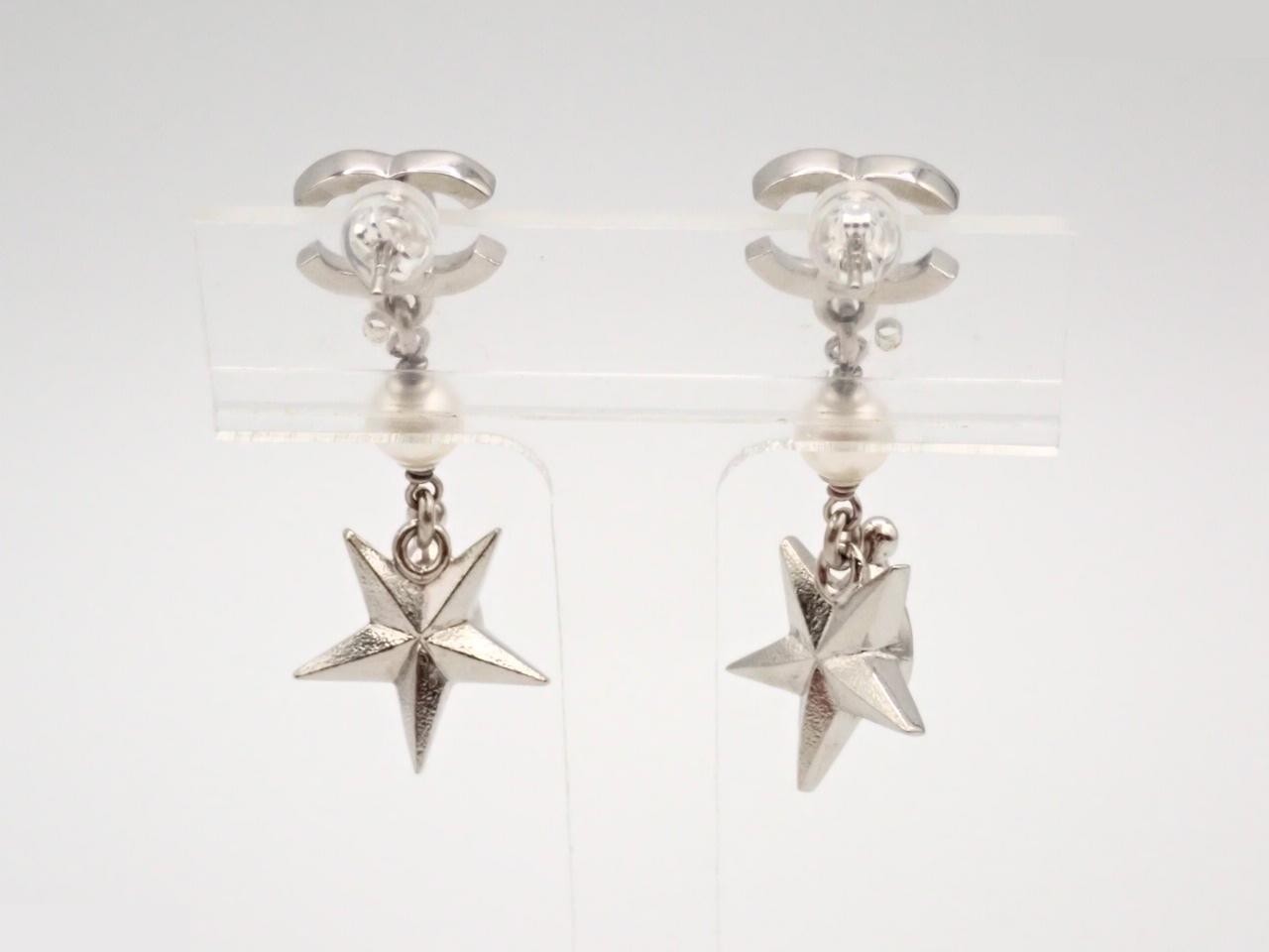 earrings, I23P, Coco Mark, green stone, star design, 4.5cm in height. — view 2