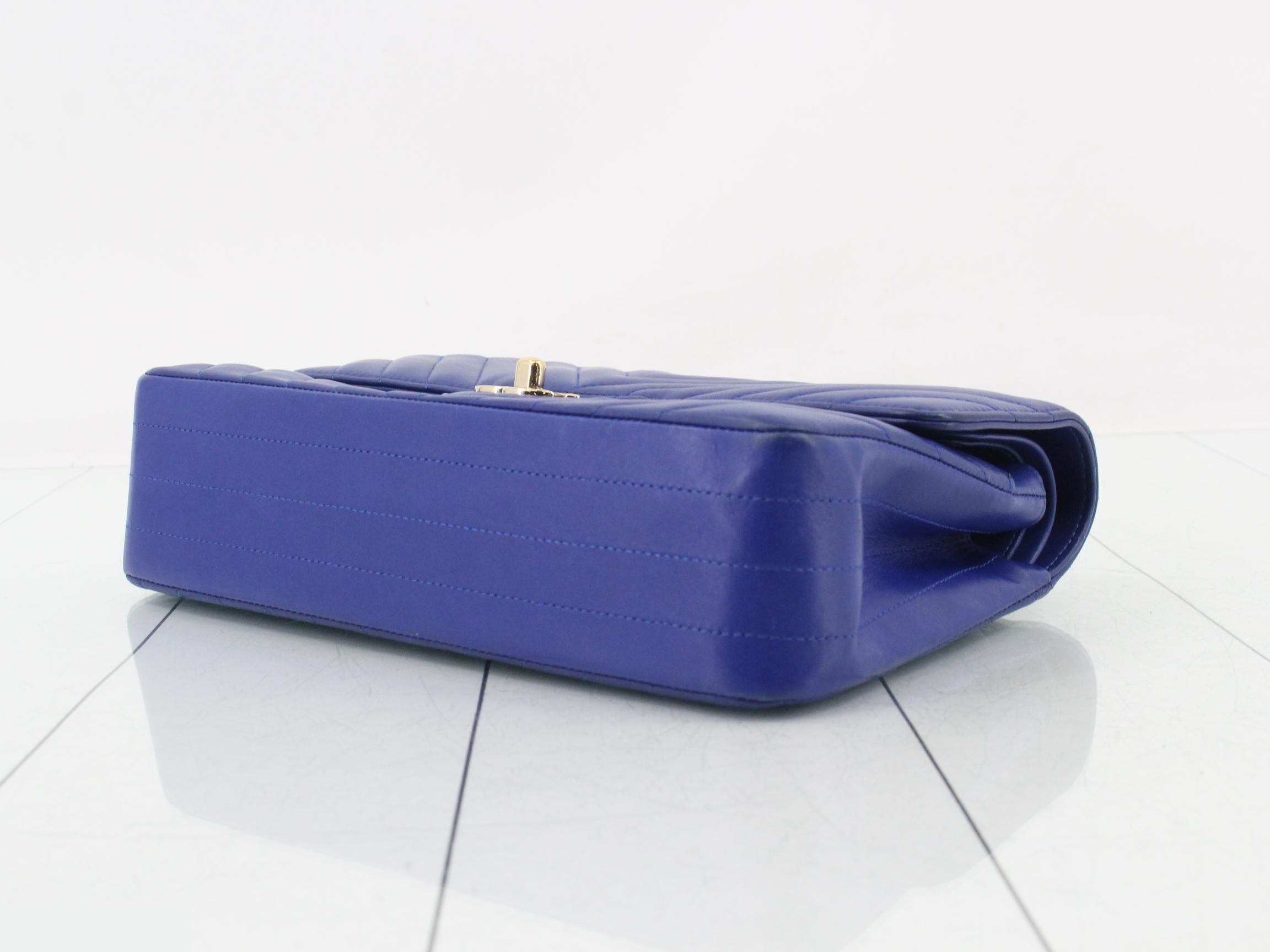 V-stitch double flap chain shoulder bag — view 6