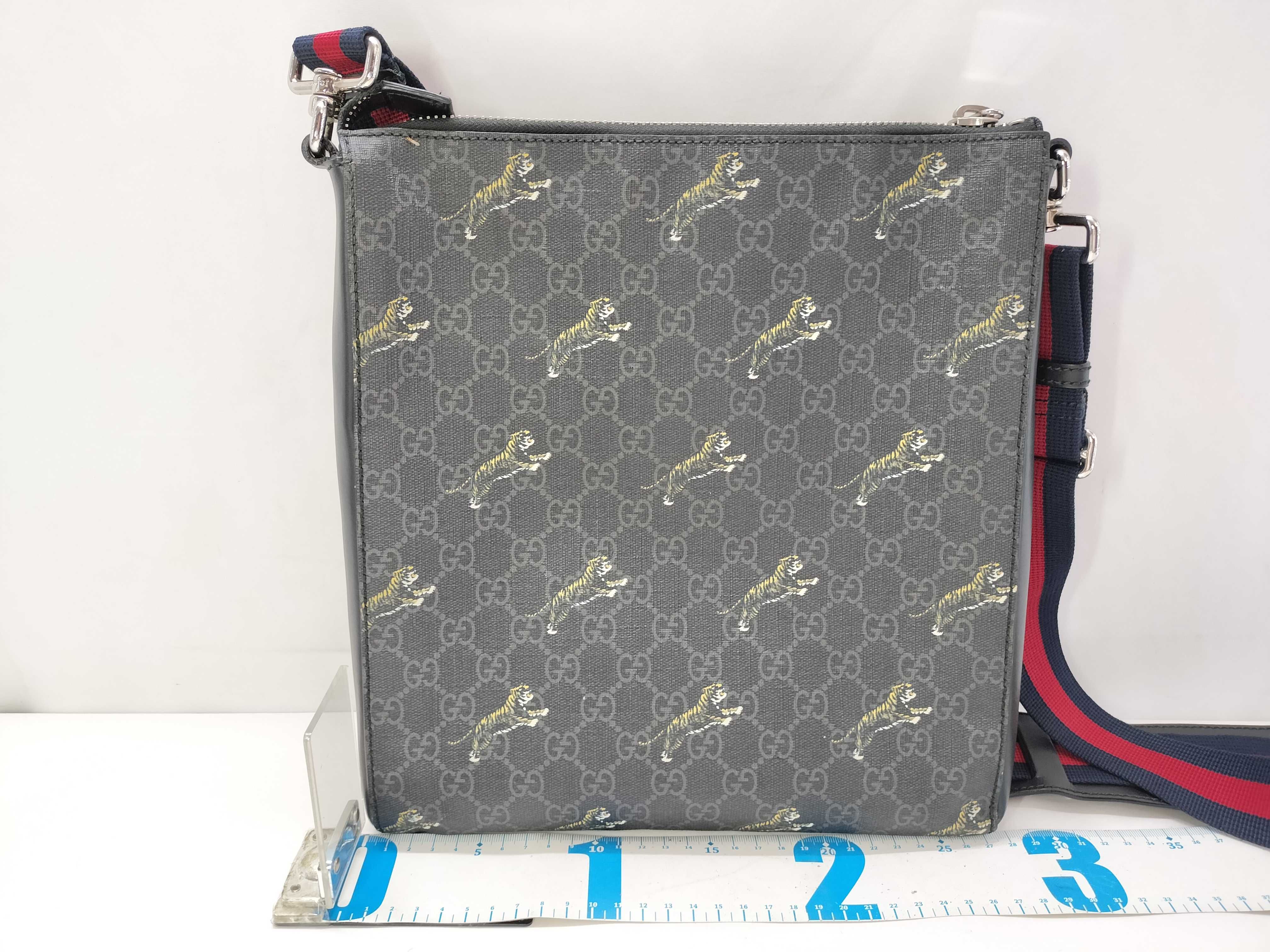 GG Supreme Tiger PVC x Leather Shoulder Bag, Gray, 474137 — view 2