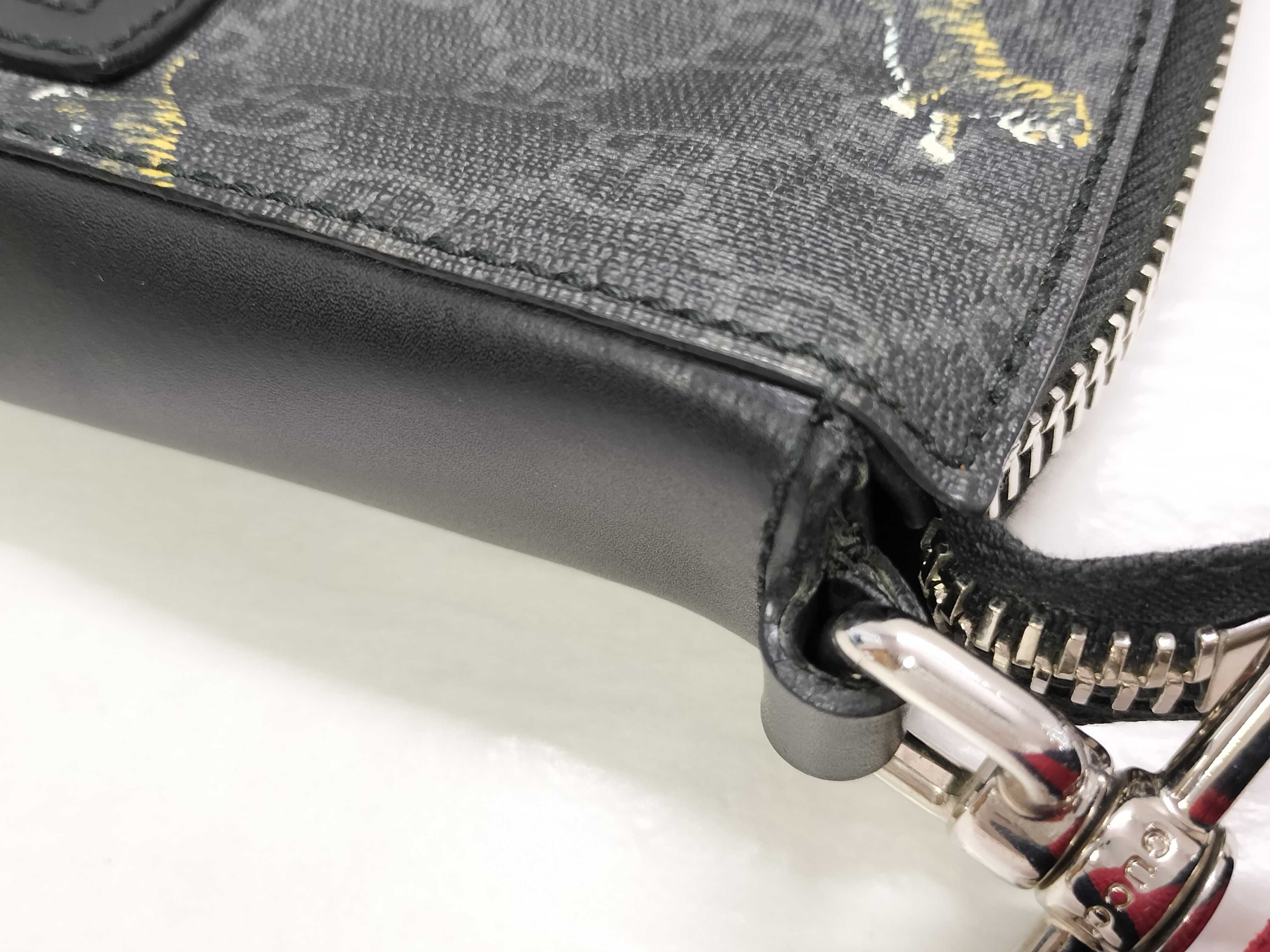GG Supreme Tiger PVC x Leather Shoulder Bag, Gray, 474137 — view 5