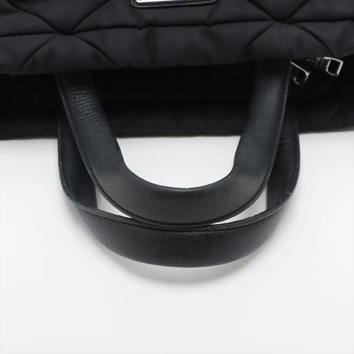 Tessuto Quilted Nylon x Leather 2WAY Handbag Black — view 5