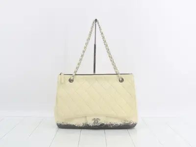 Matelassé (bag) - Shoulder bag