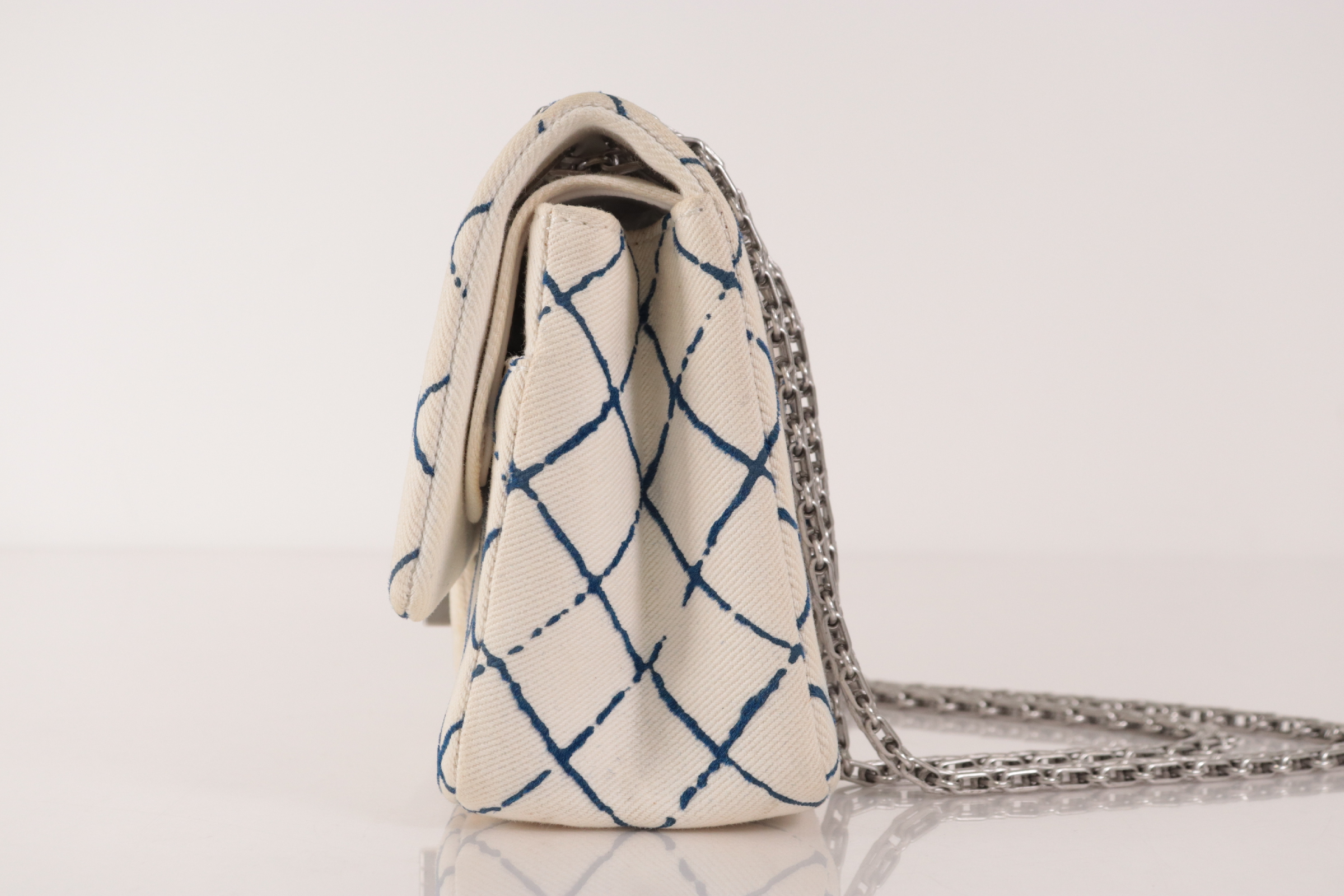Double Flap 25 Denim 2.55 Chain Shoulder Bag, Silver Hardware, White, Serial Number 25 — view 4