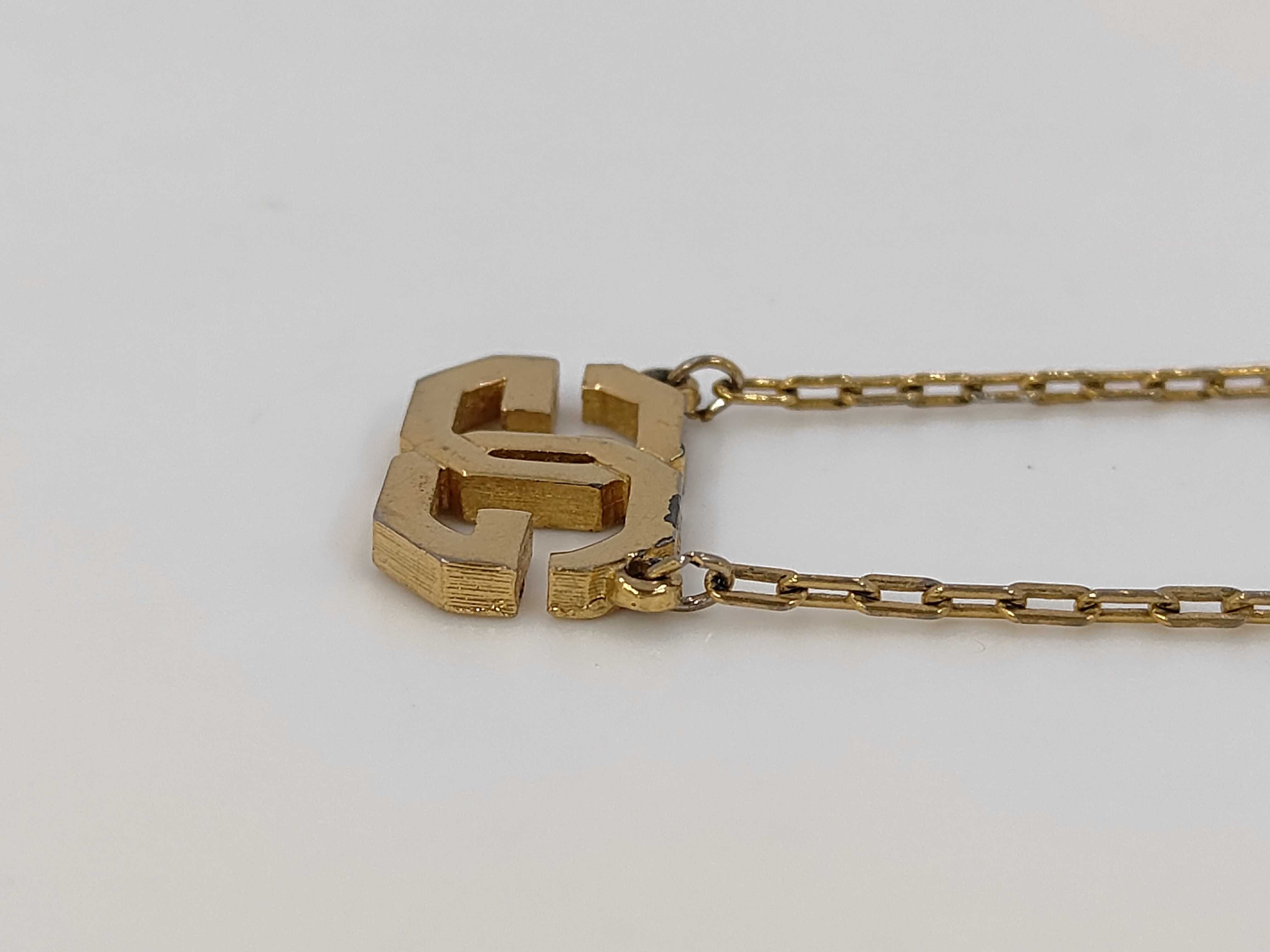 necklace — view 3