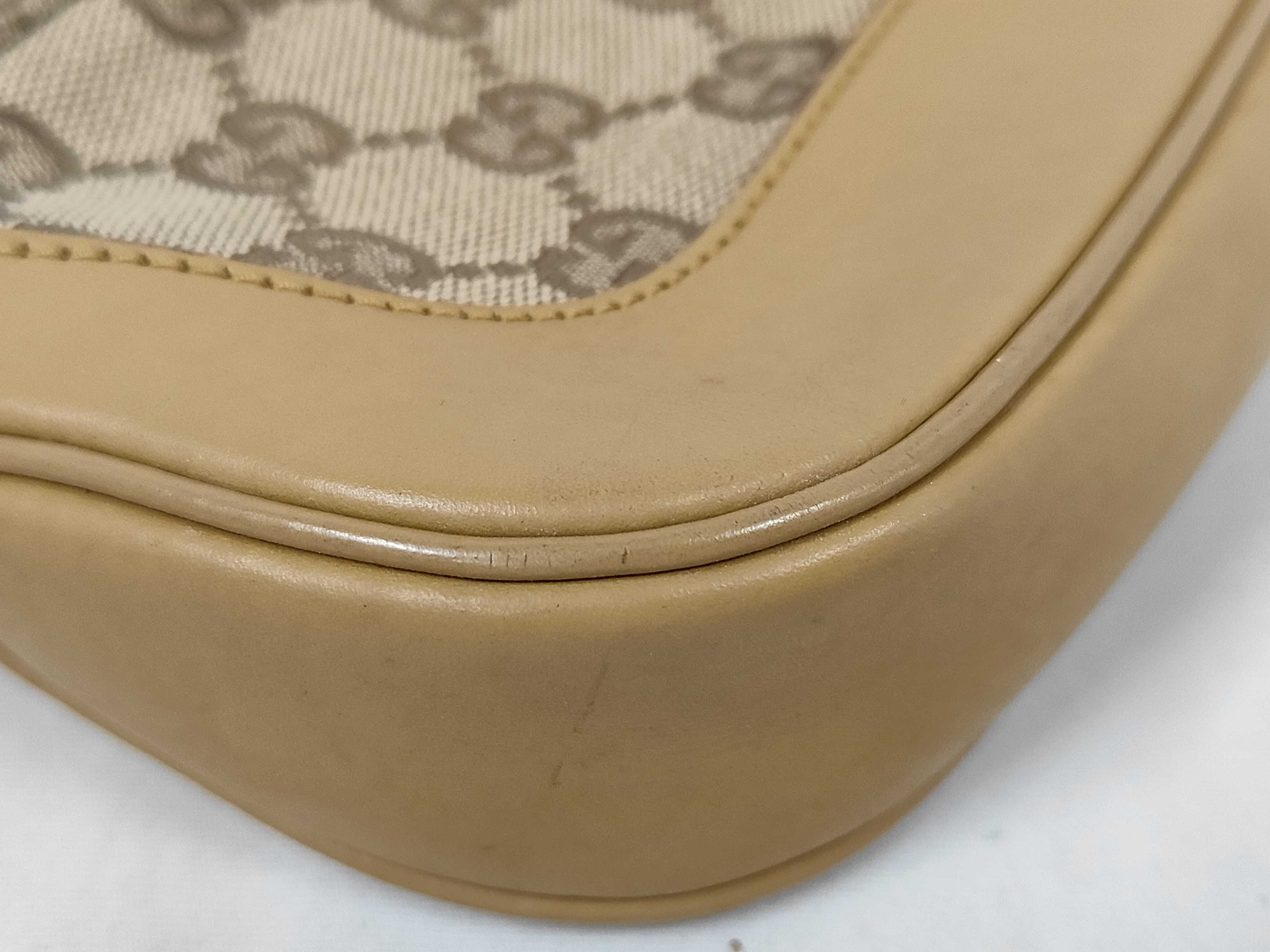 handbag — view 3