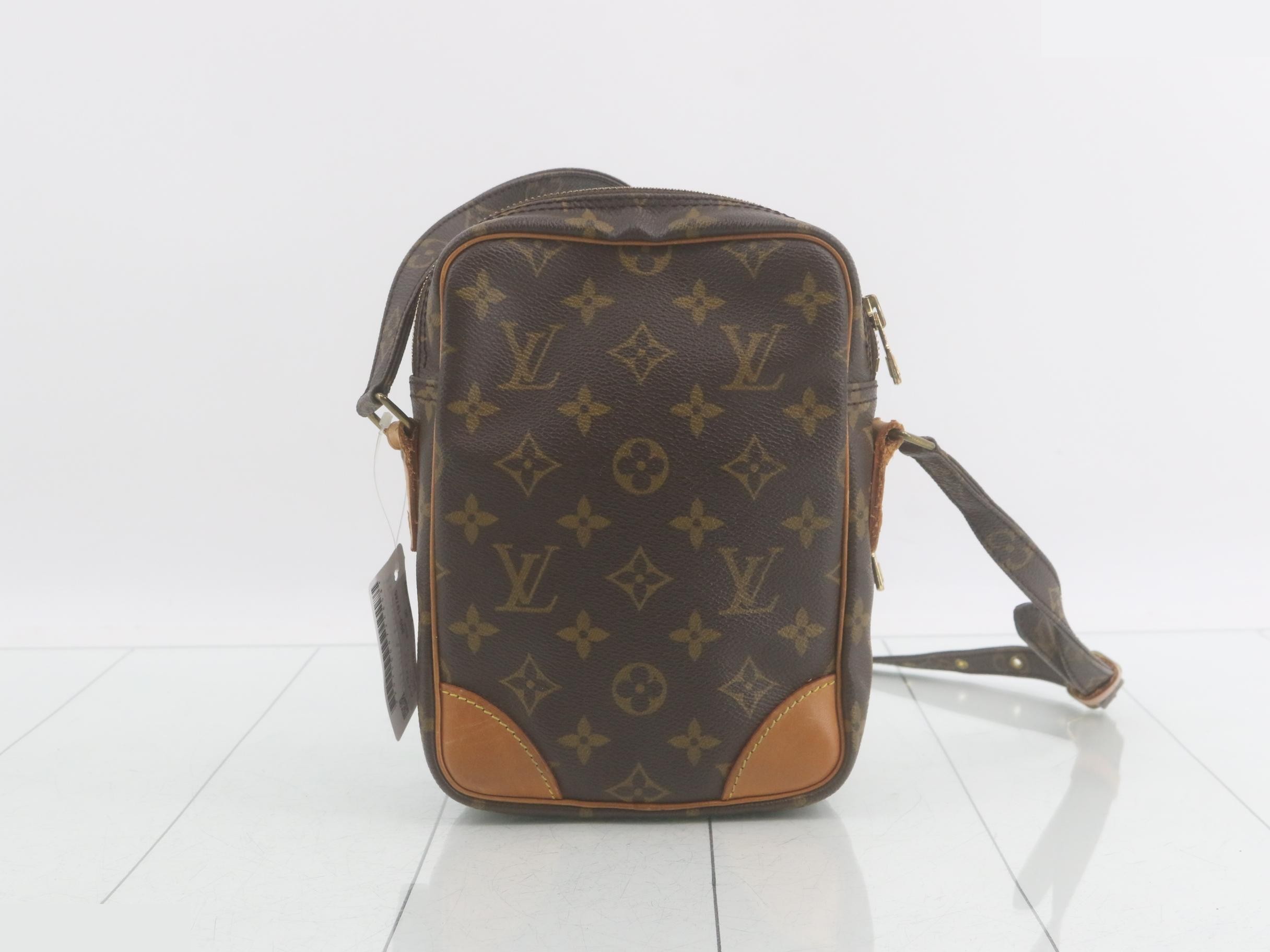 Monogram Amazon — view 2