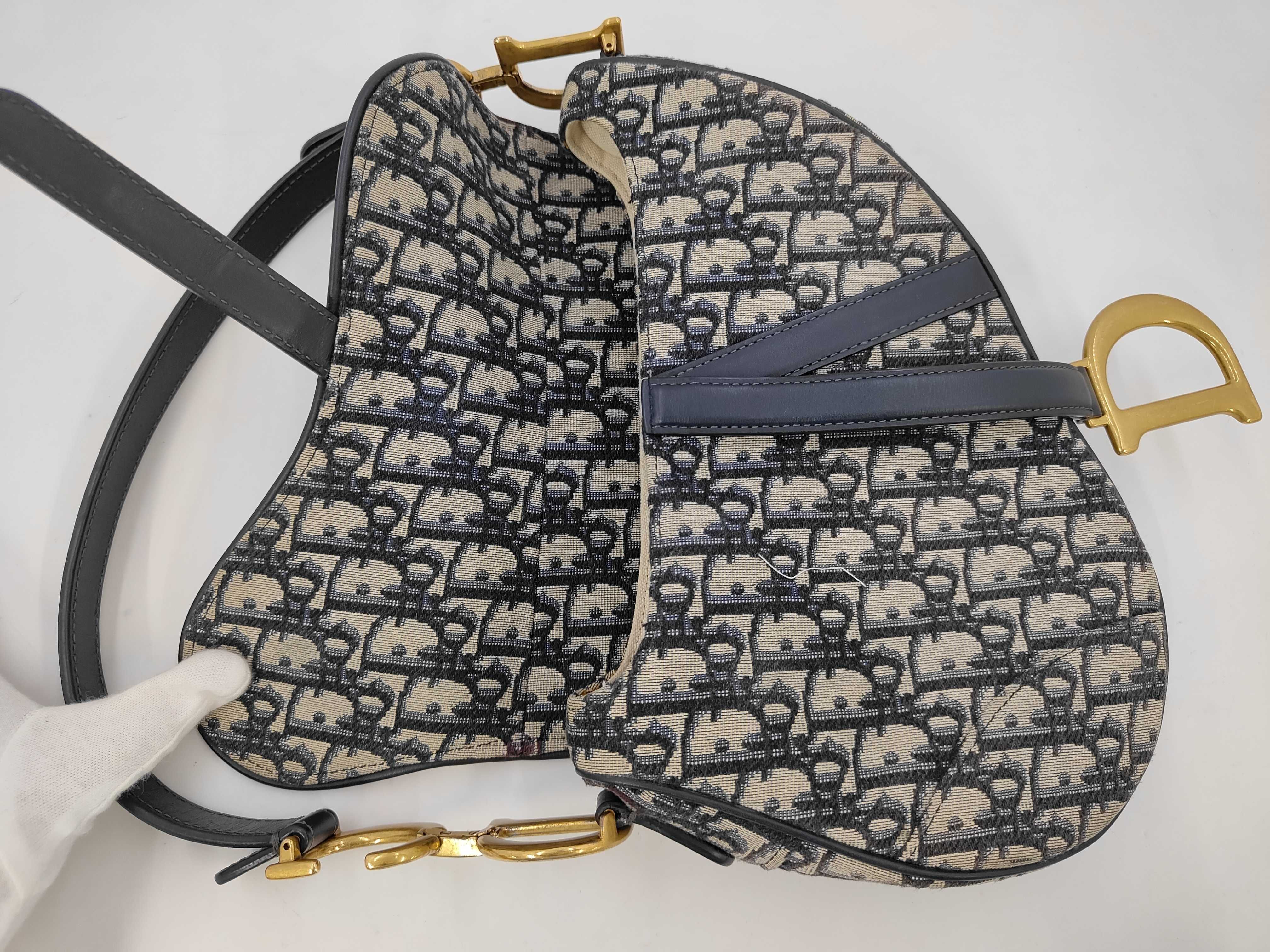 Dior Oblique Saddle Handbag with Strap — view 9