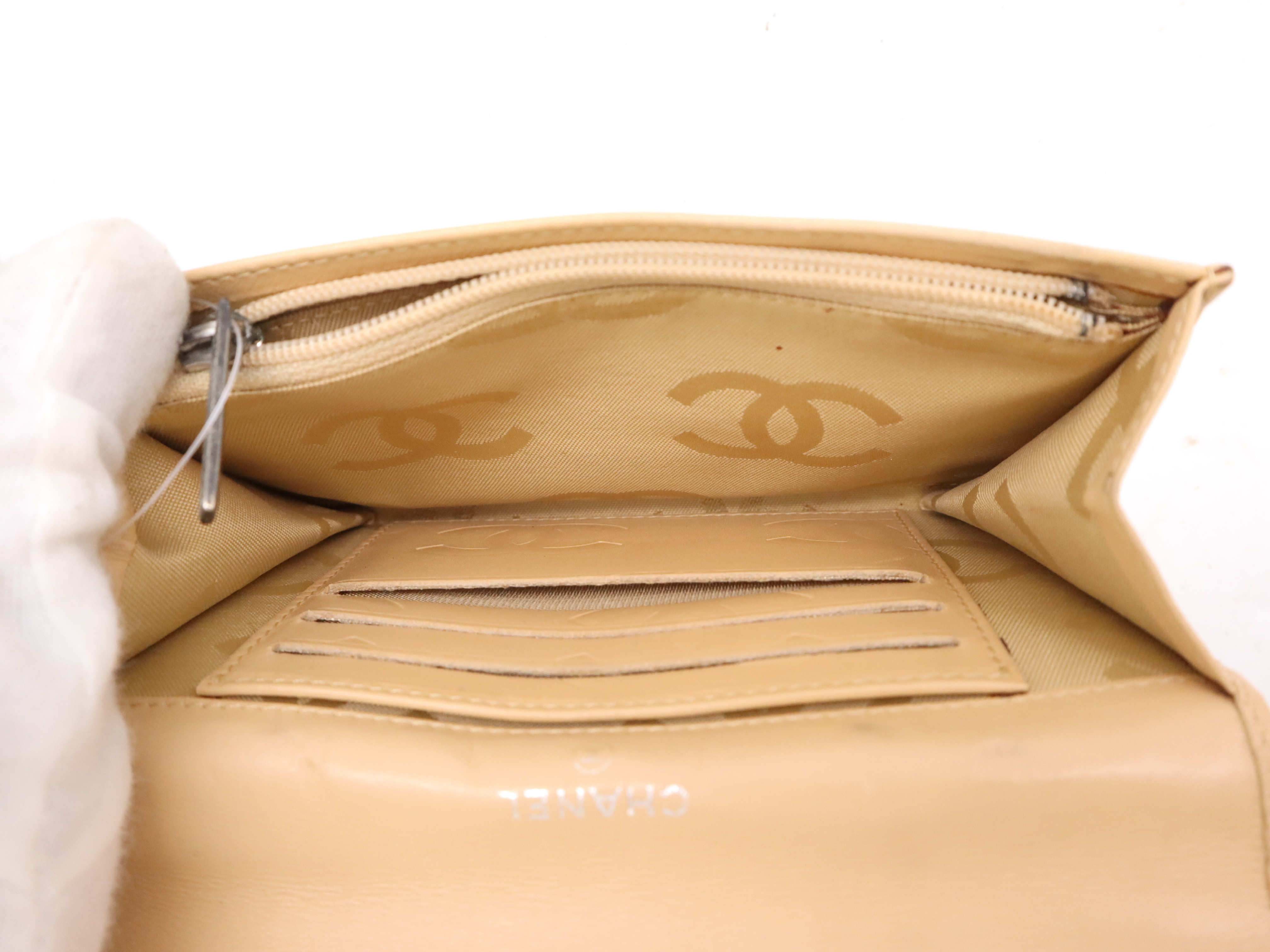 Lambskin Coco Mark Fold Wallet Beige SV Metal Fittings Wallet — view 7