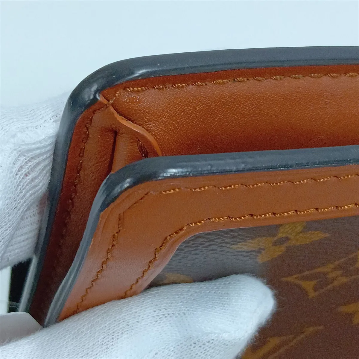 Monogram Reverse Bumbag Dauphine M44586 GI1159 Brown — view 14