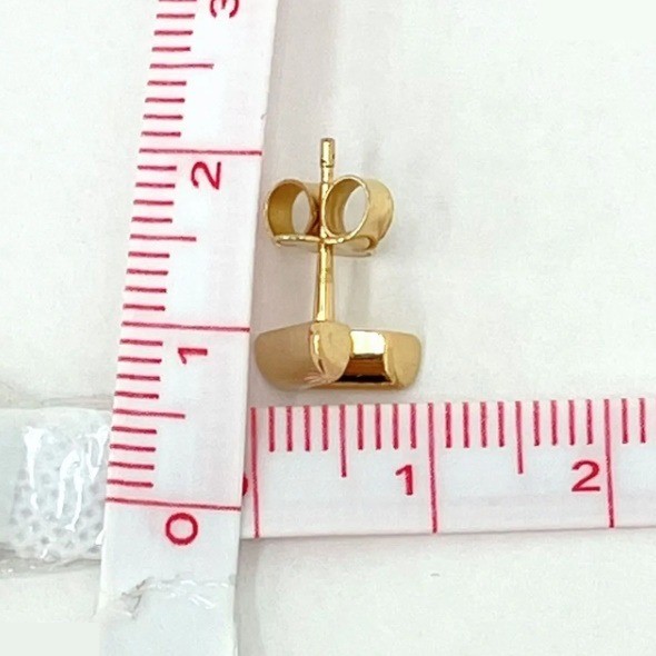 One earring only — view 4
