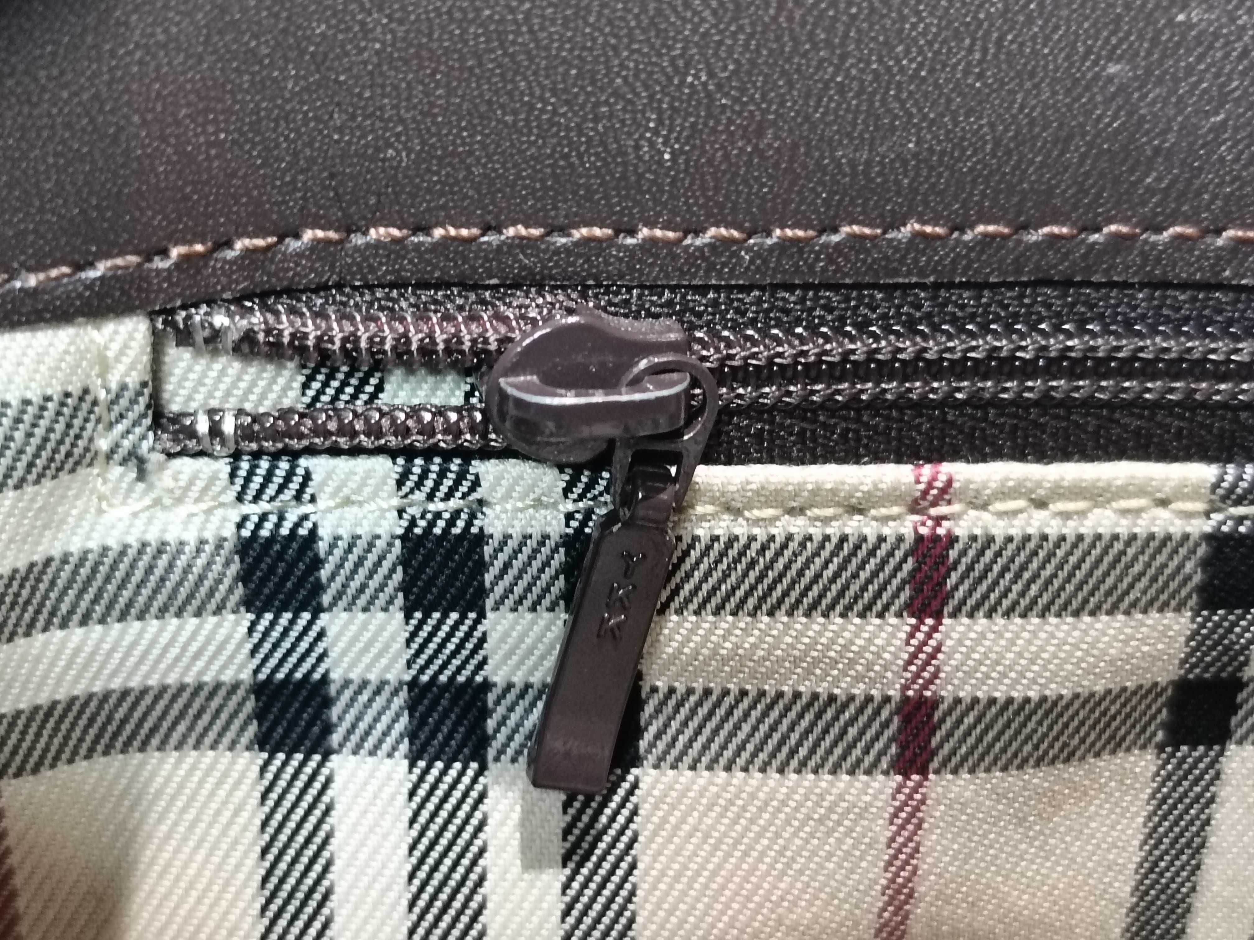 Shoulder Leather Nova Check Tote Bag — view 10
