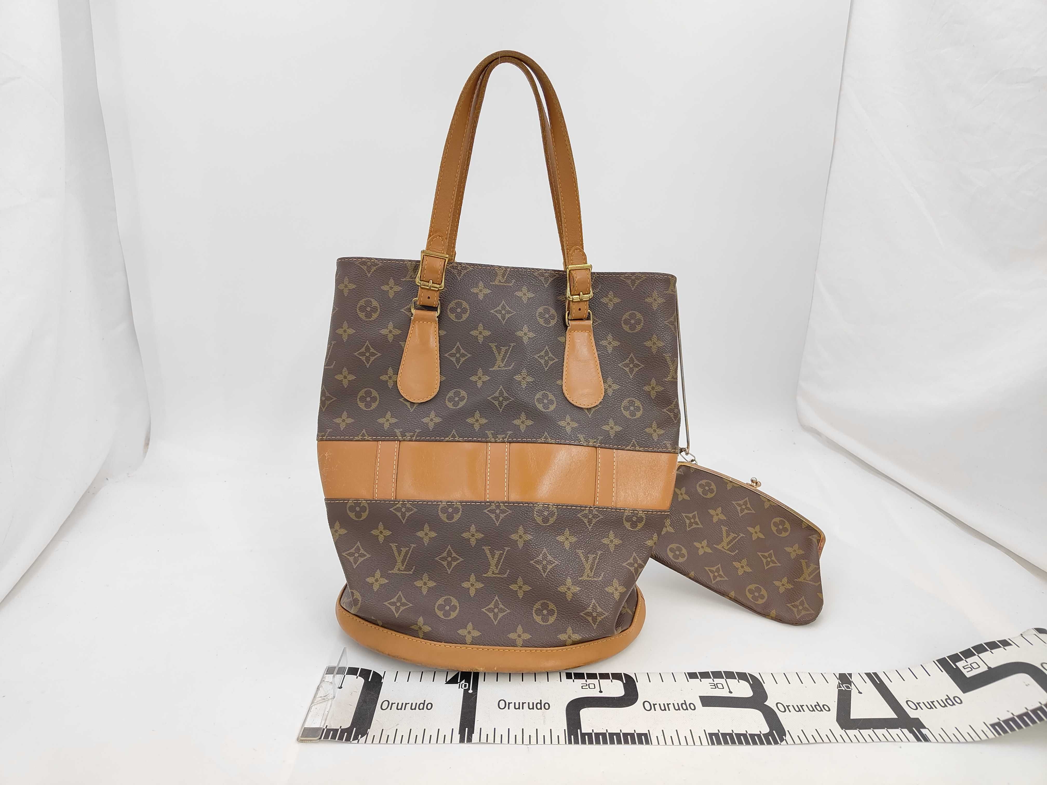 Monogram Bucket GM USA Limited Edition Shoulder Bag — view 2