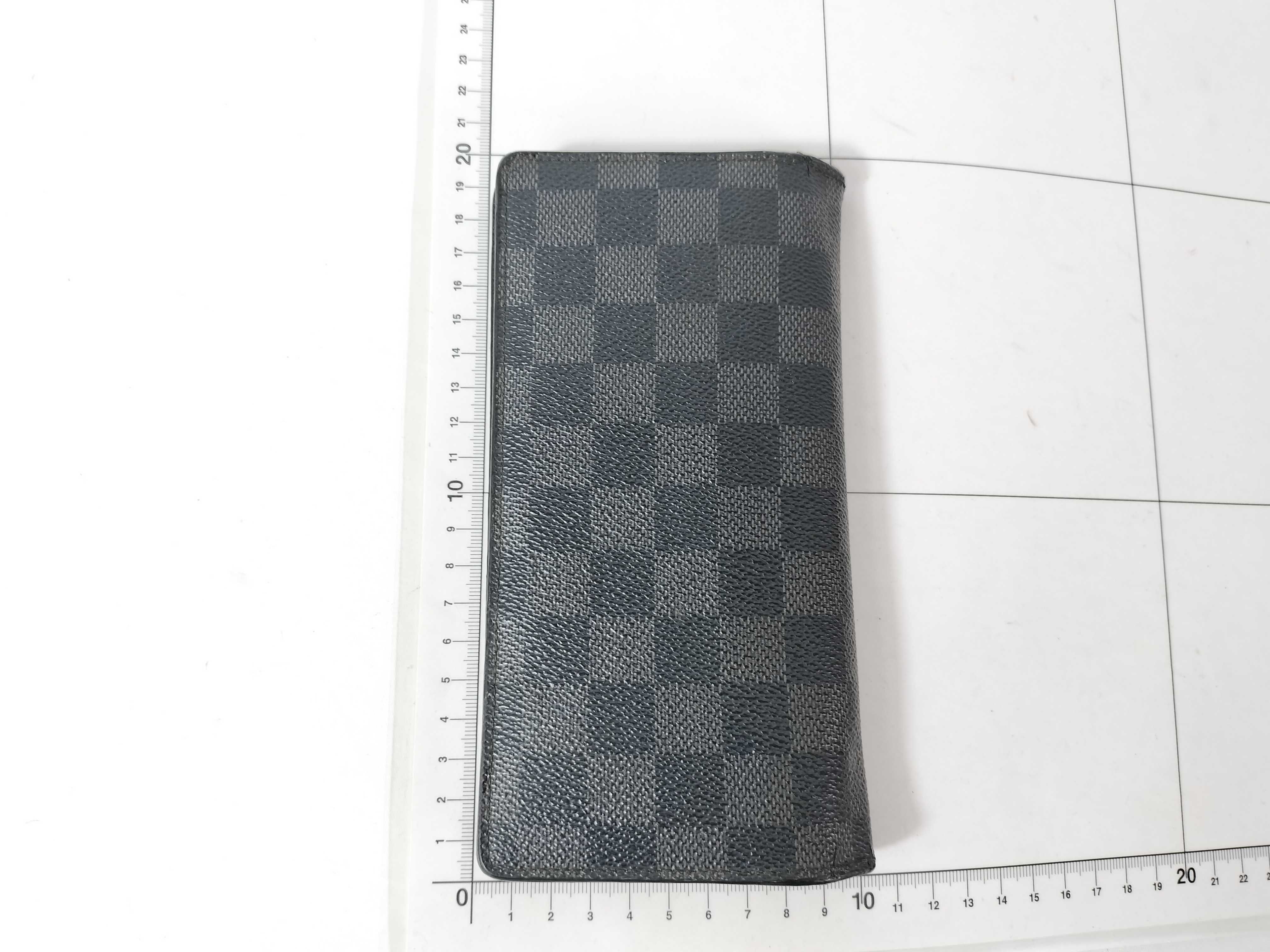 Damier Graphite Portefeuille Brazza Wallet — view 2