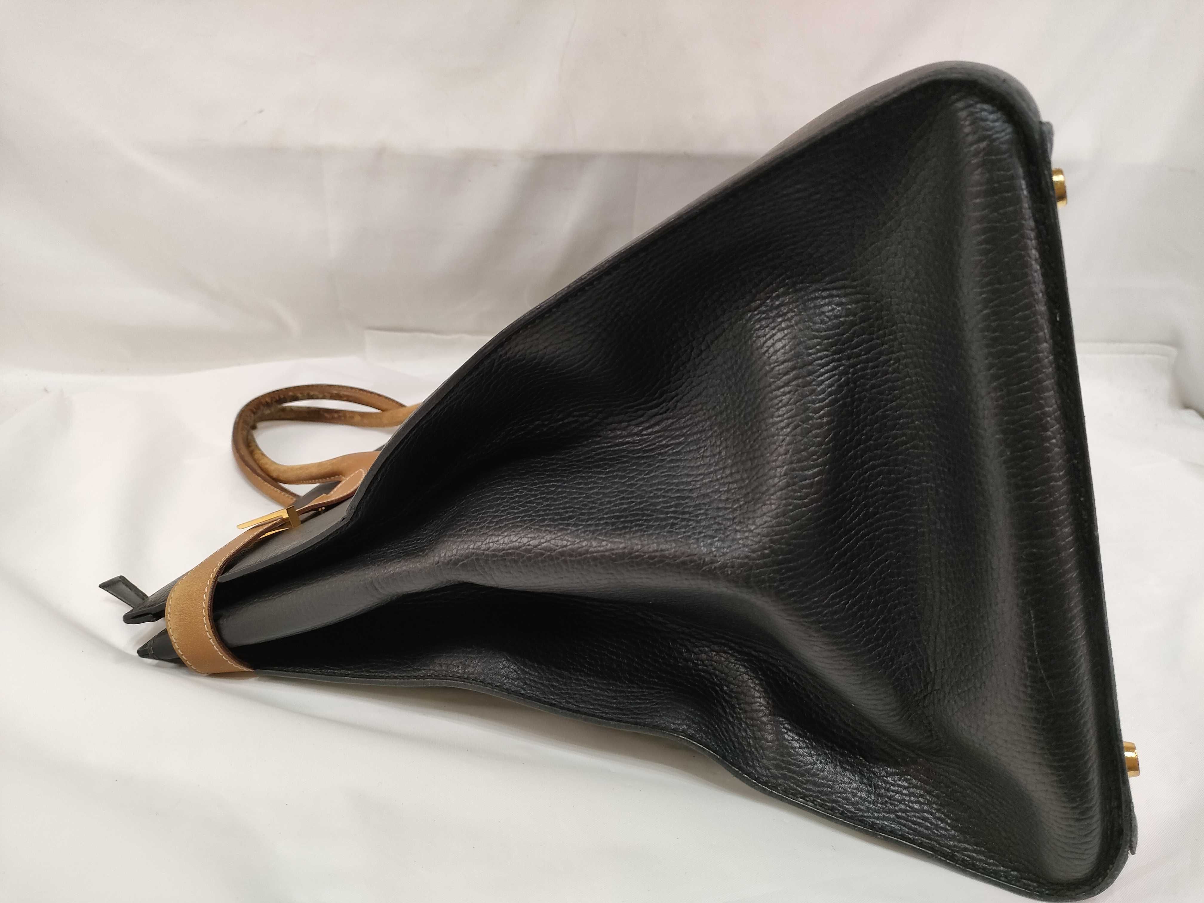 Airport Handbag (with U stamp) — view 9