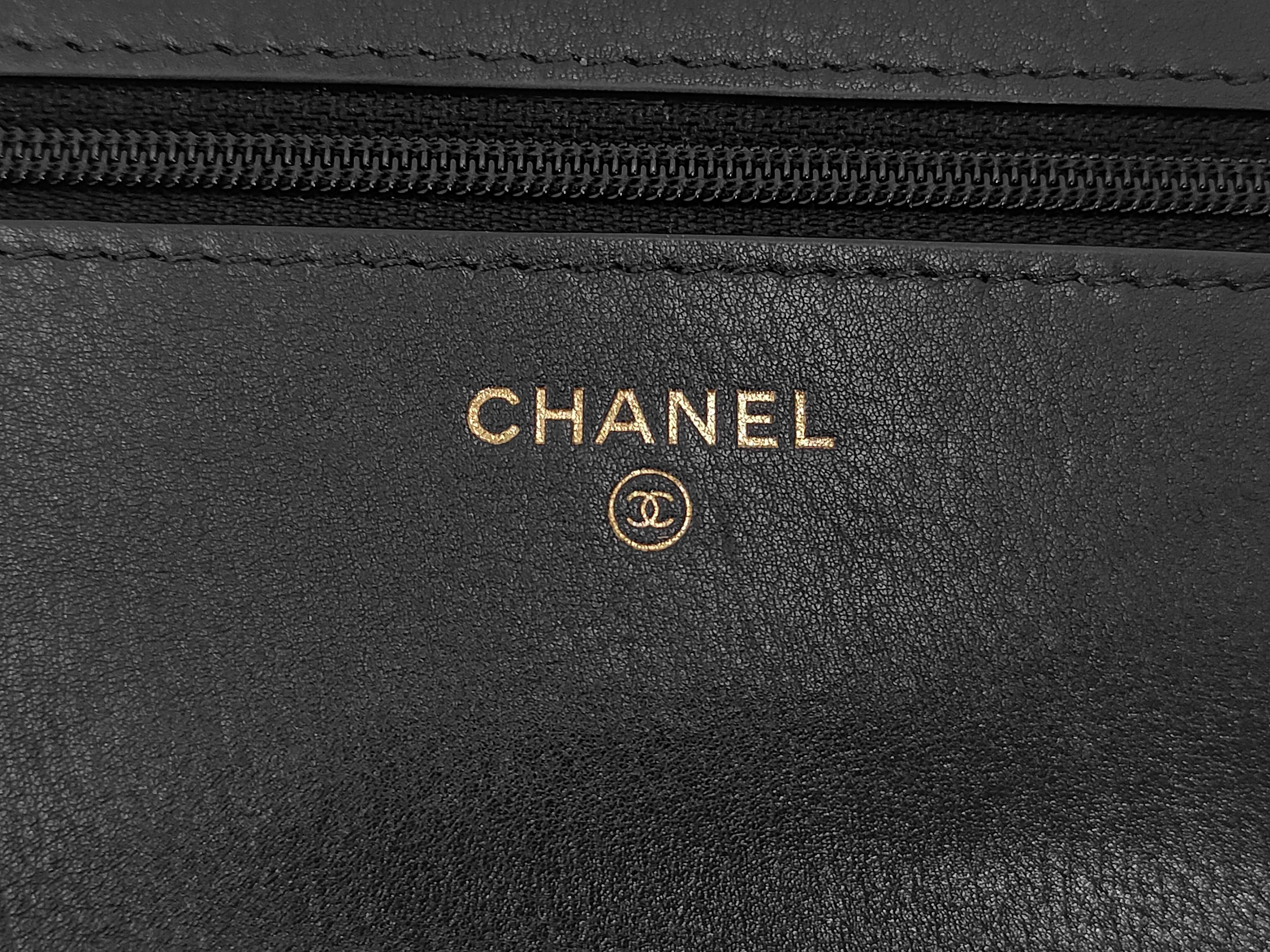Matelassé Chain Wallet WOC Black Lambskin Coco Ball Gold Hardware Shoulder Bag — view 10