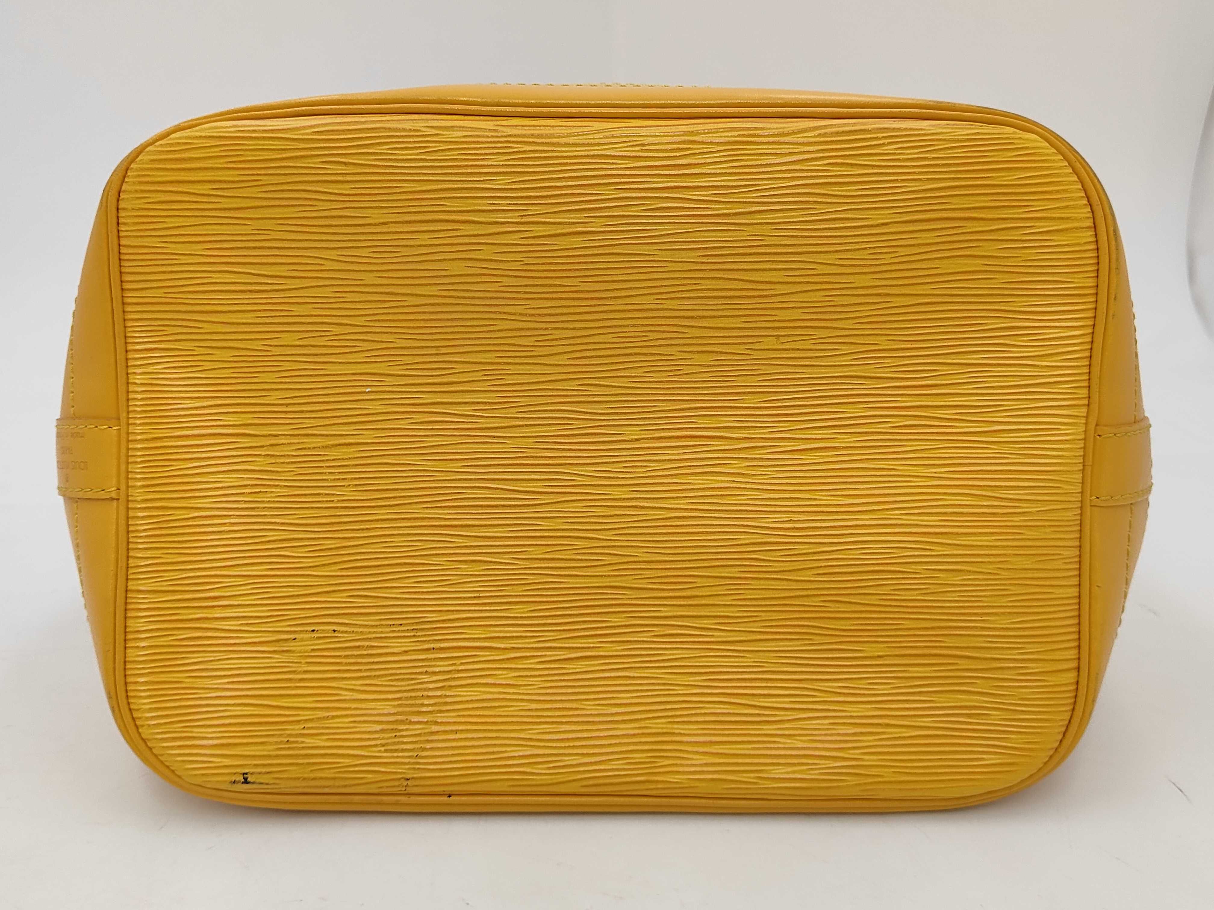 Noé Epi Shoulder Bag — view 4