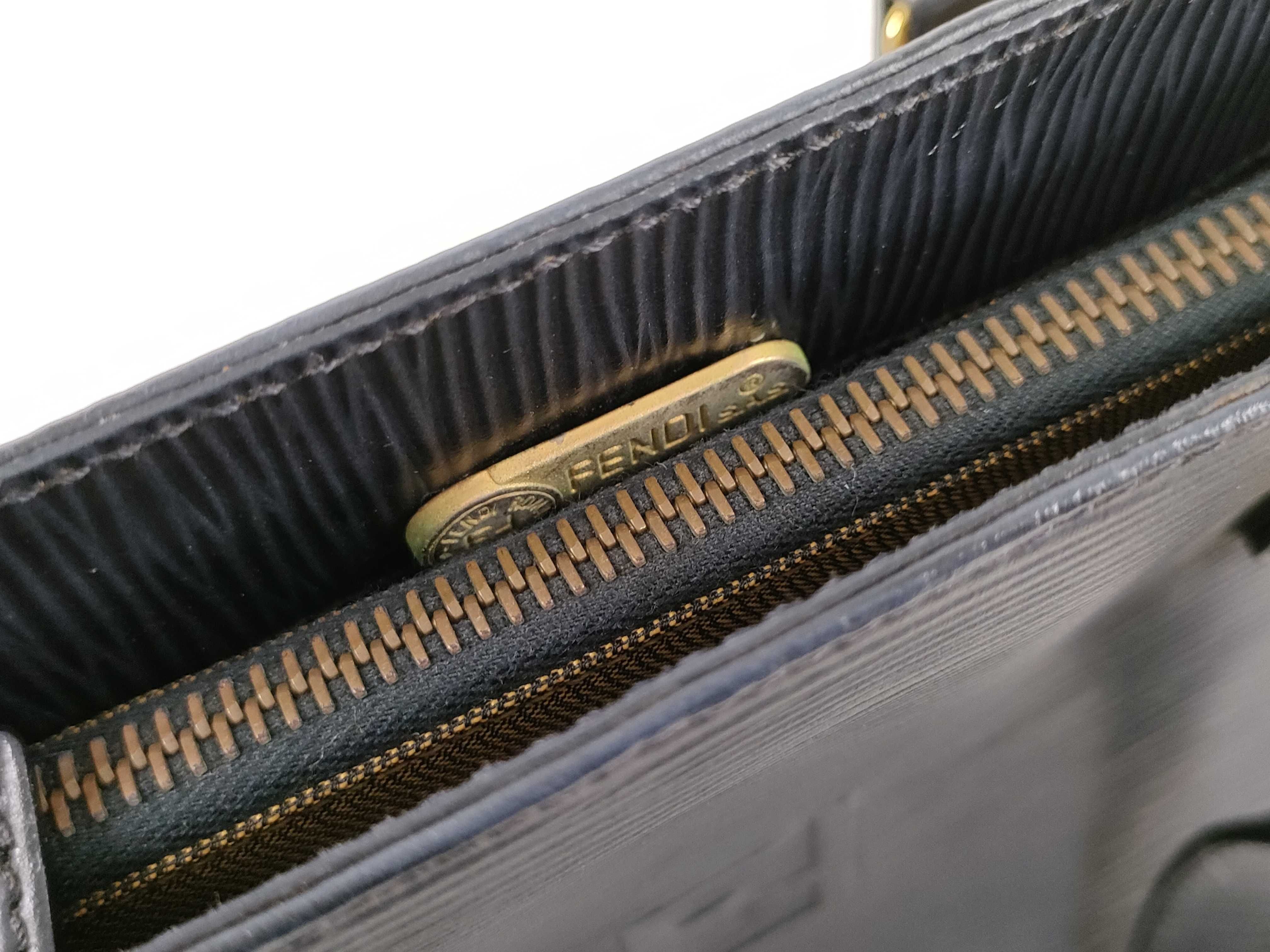 Handbag / Leather Handbag — view 8