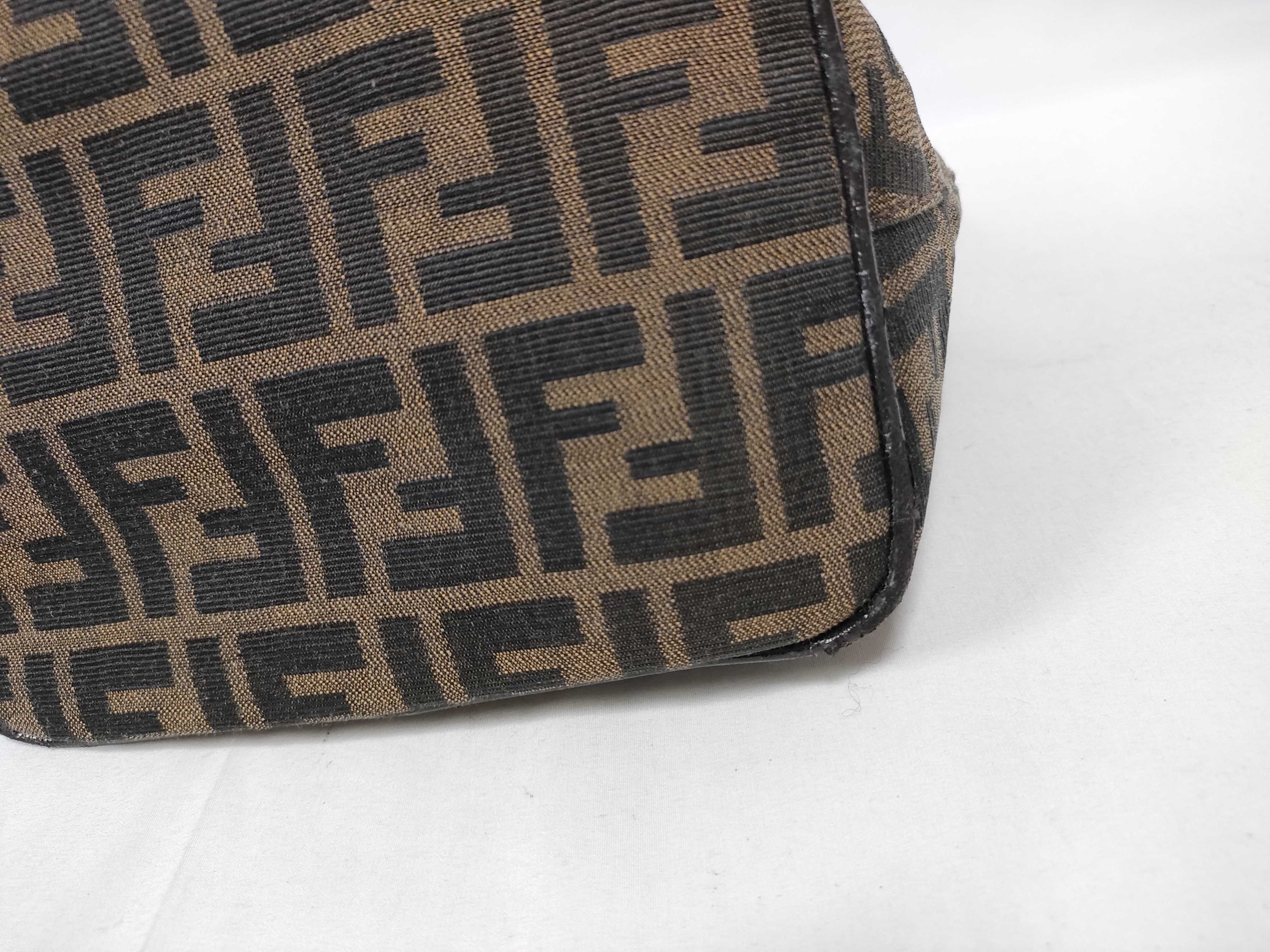 Mamma Bucket Zucca Shoulder Bag — view 5