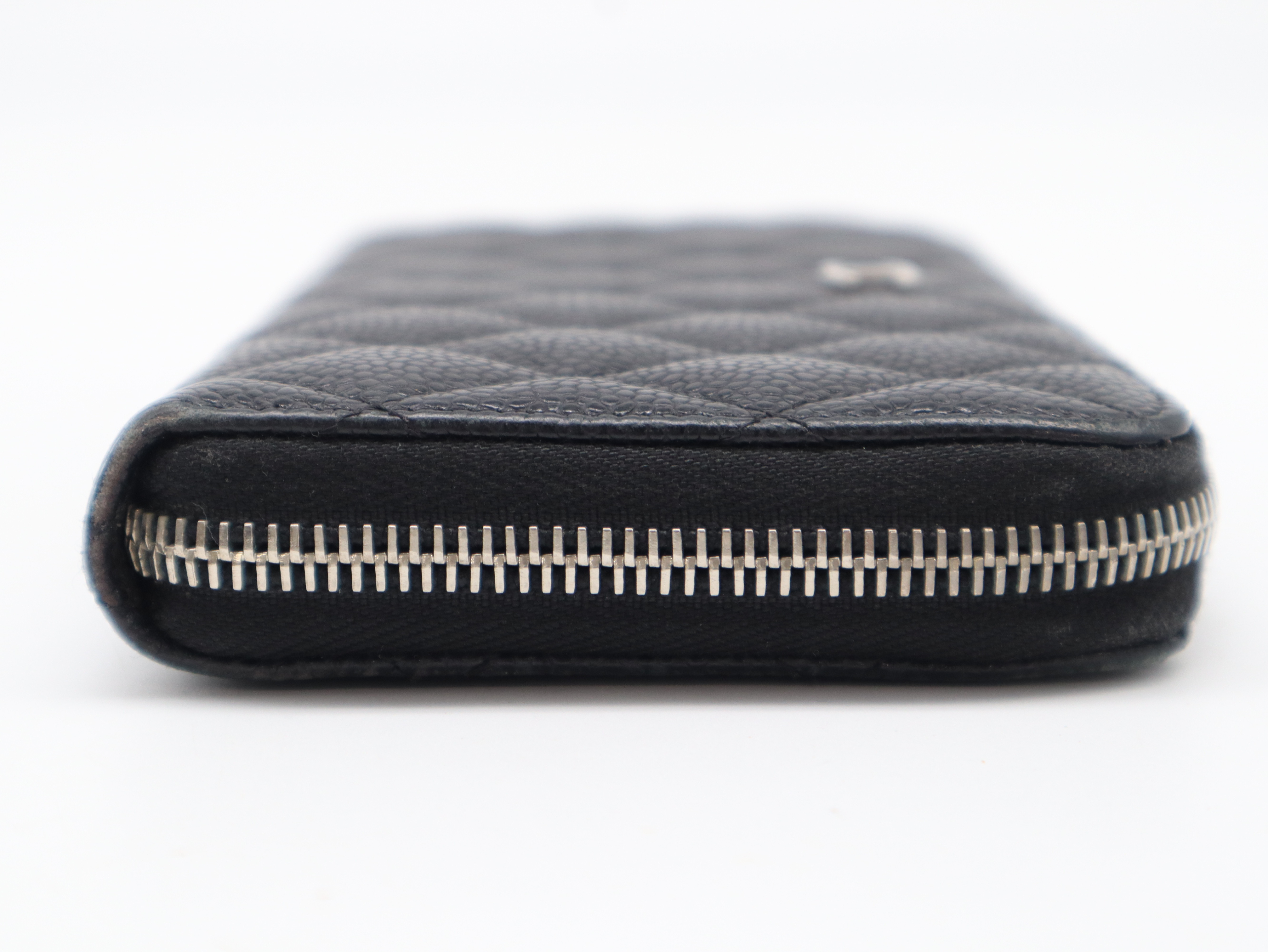 Caviar Skin Matelasse Round Zipper Black Seal Card 22606092 Guarantee, Box, Storage Bag Included Wallet — view 5
