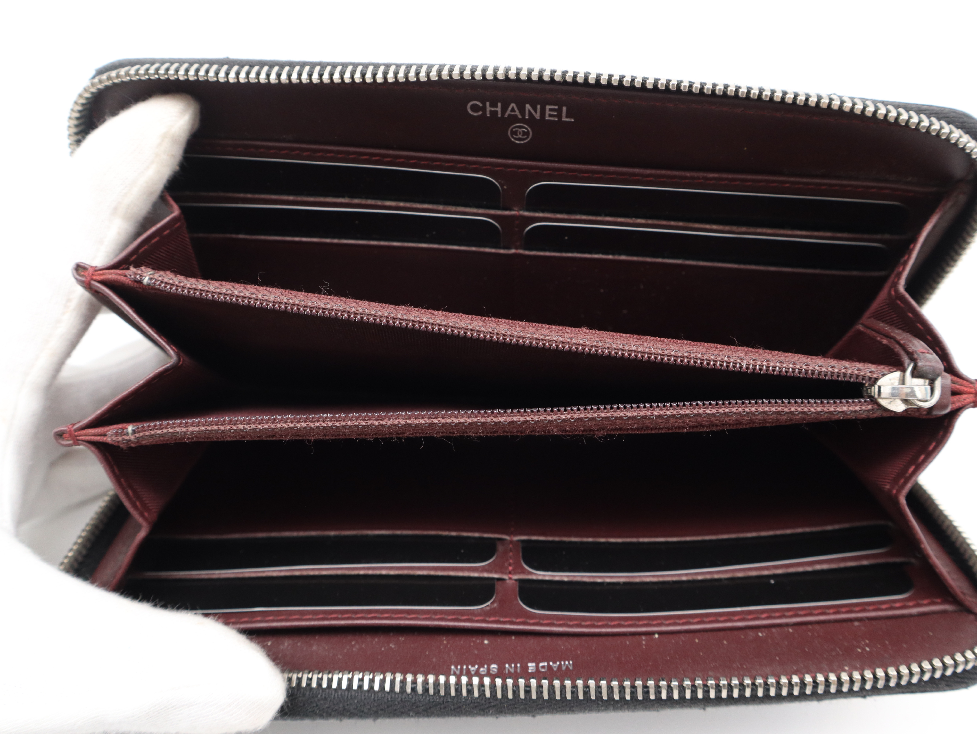 Caviar Skin Matelasse Round Zipper Black Seal Card 22606092 Guarantee, Box, Storage Bag Included Wallet — view 9