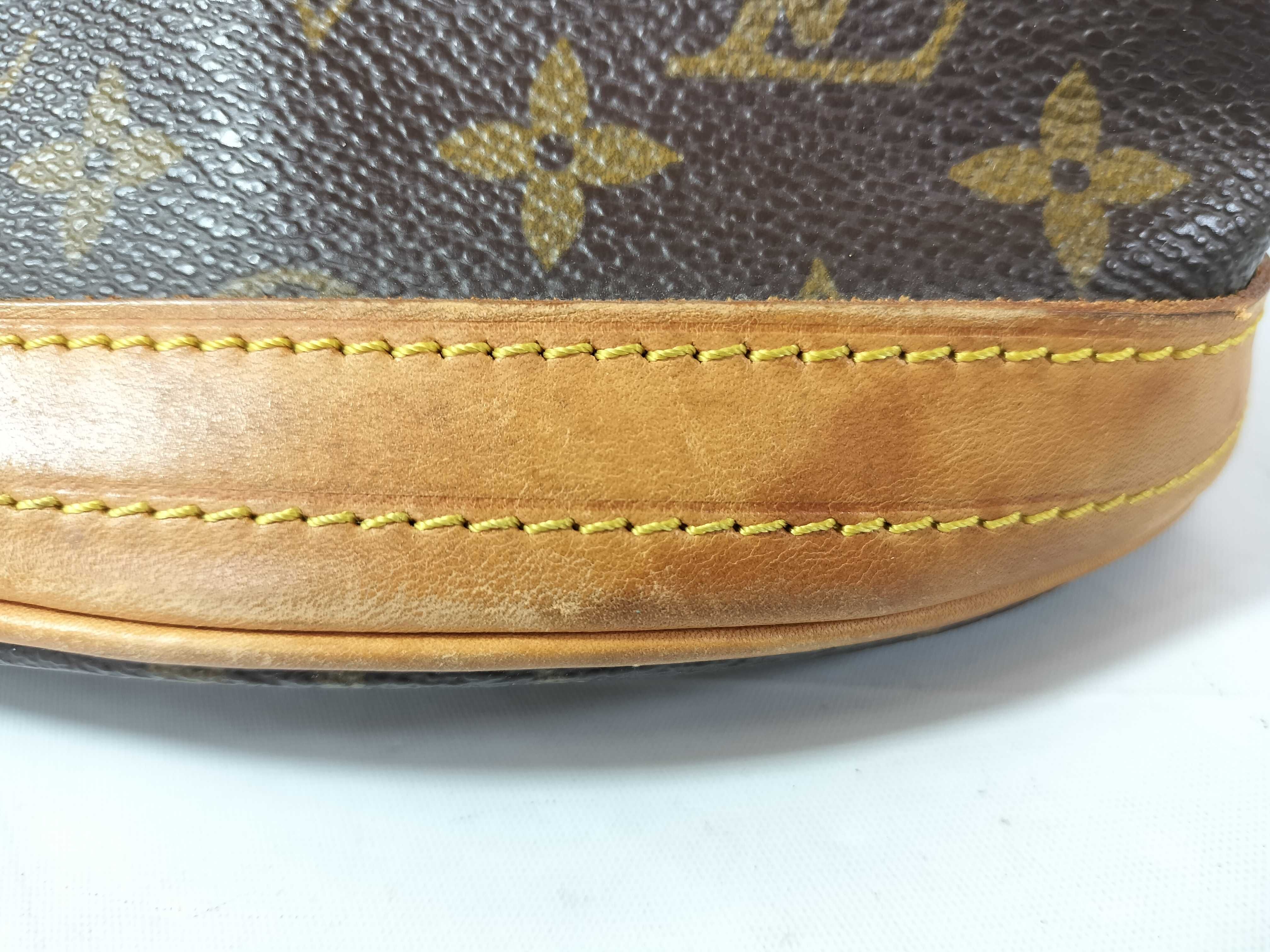 Monogram Louis Vuitton Bucket PM with Pouch FL0041 Handbag — view 14