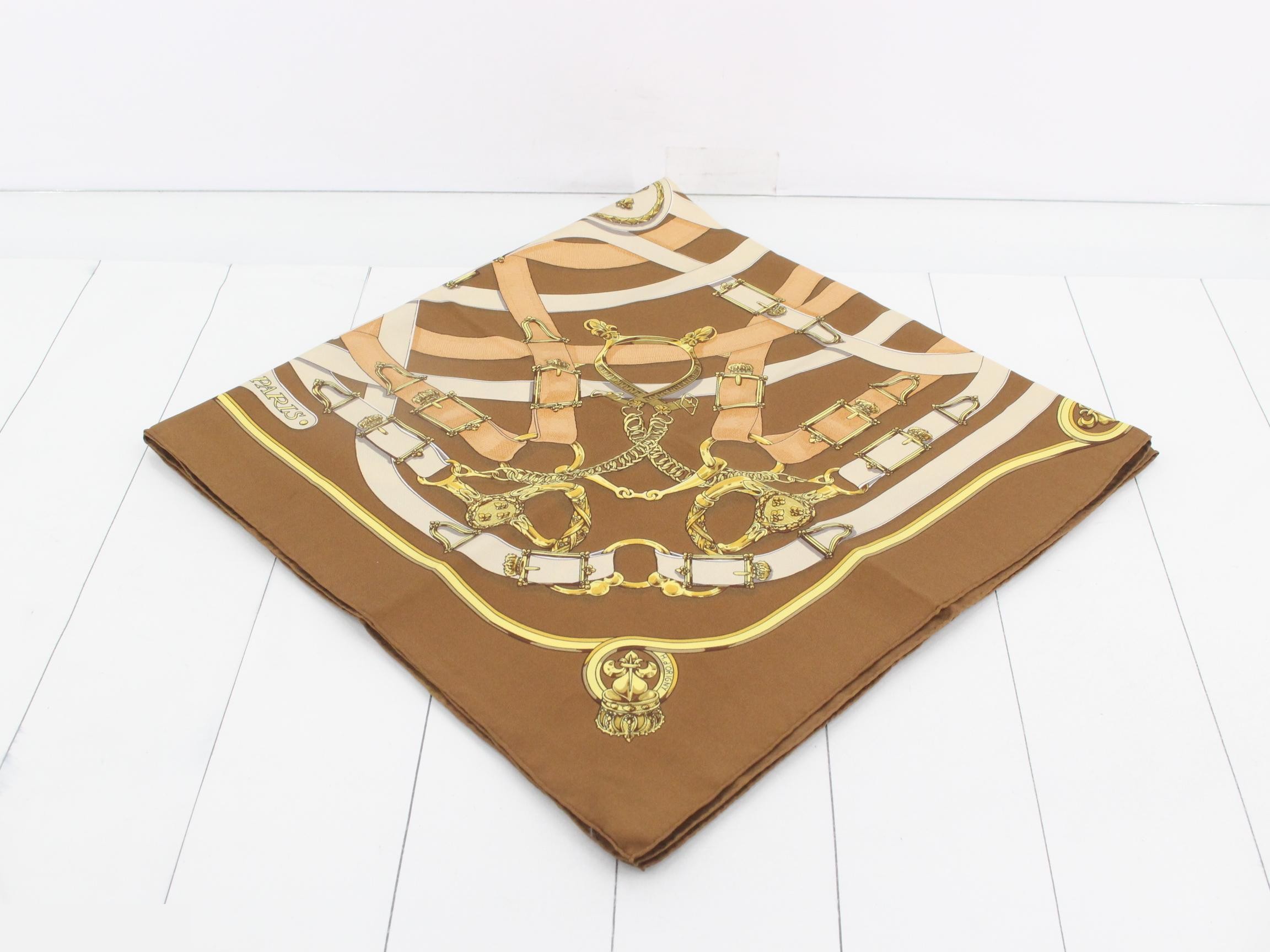 scarf — view 2