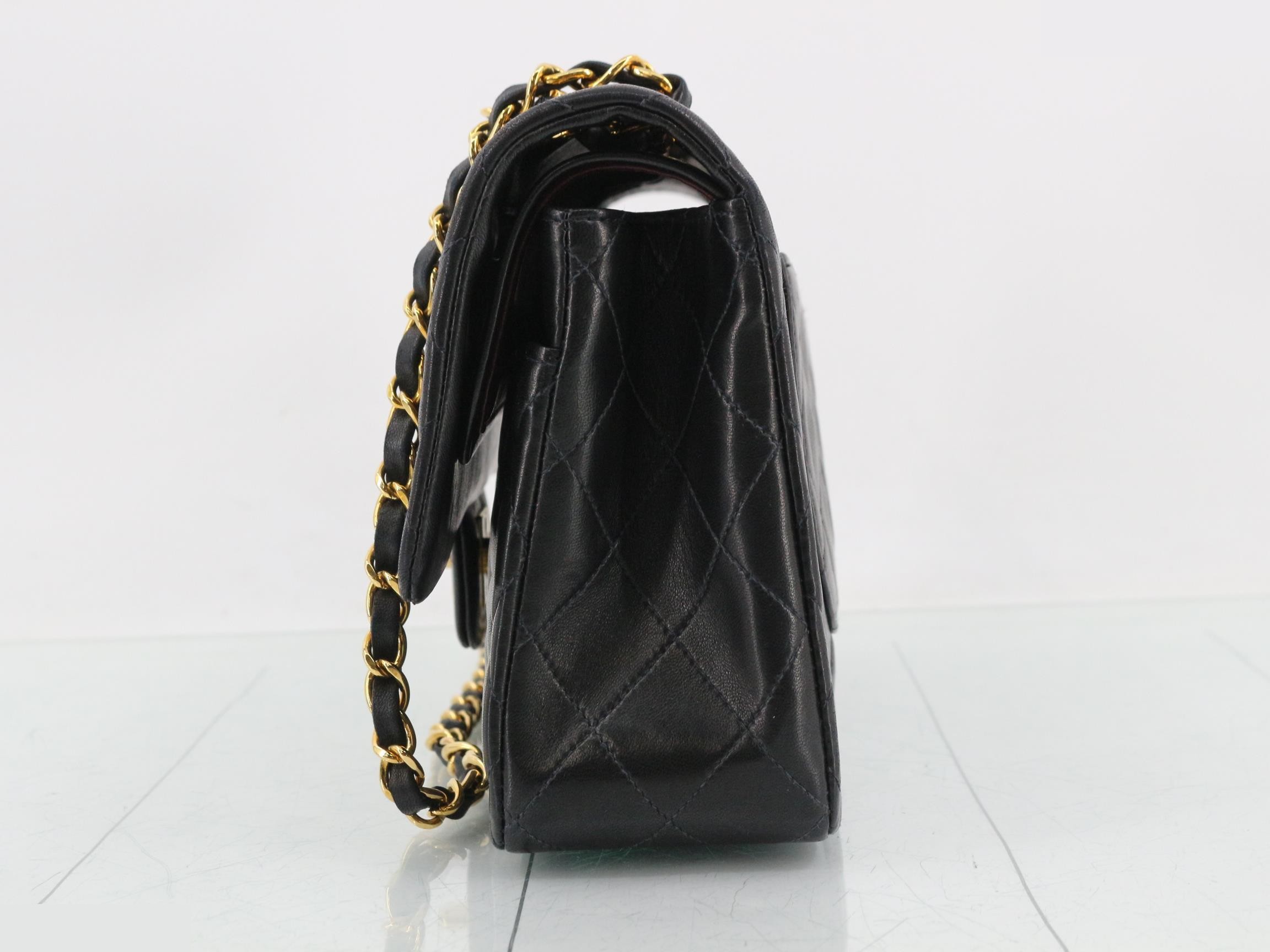 Matelasse 25 Lambskin Double Flap Chain Shoulder Bag — view 3
