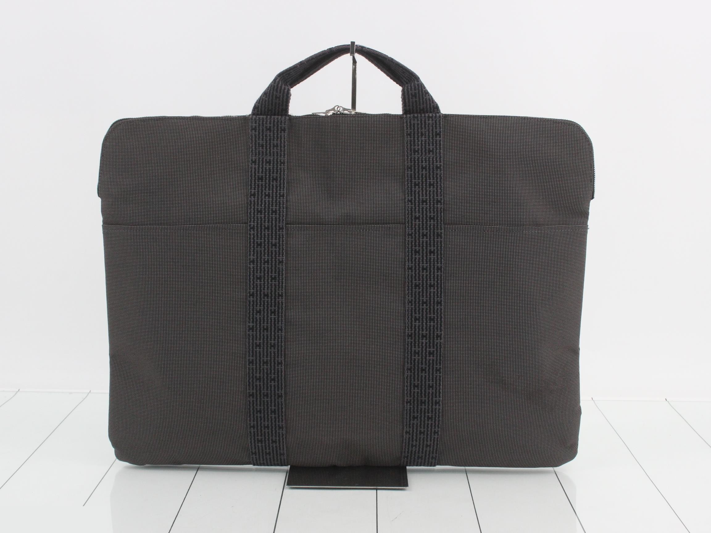 Airline Document Case, Gray, Silver Hardware, 54 x 40 x 2 cm