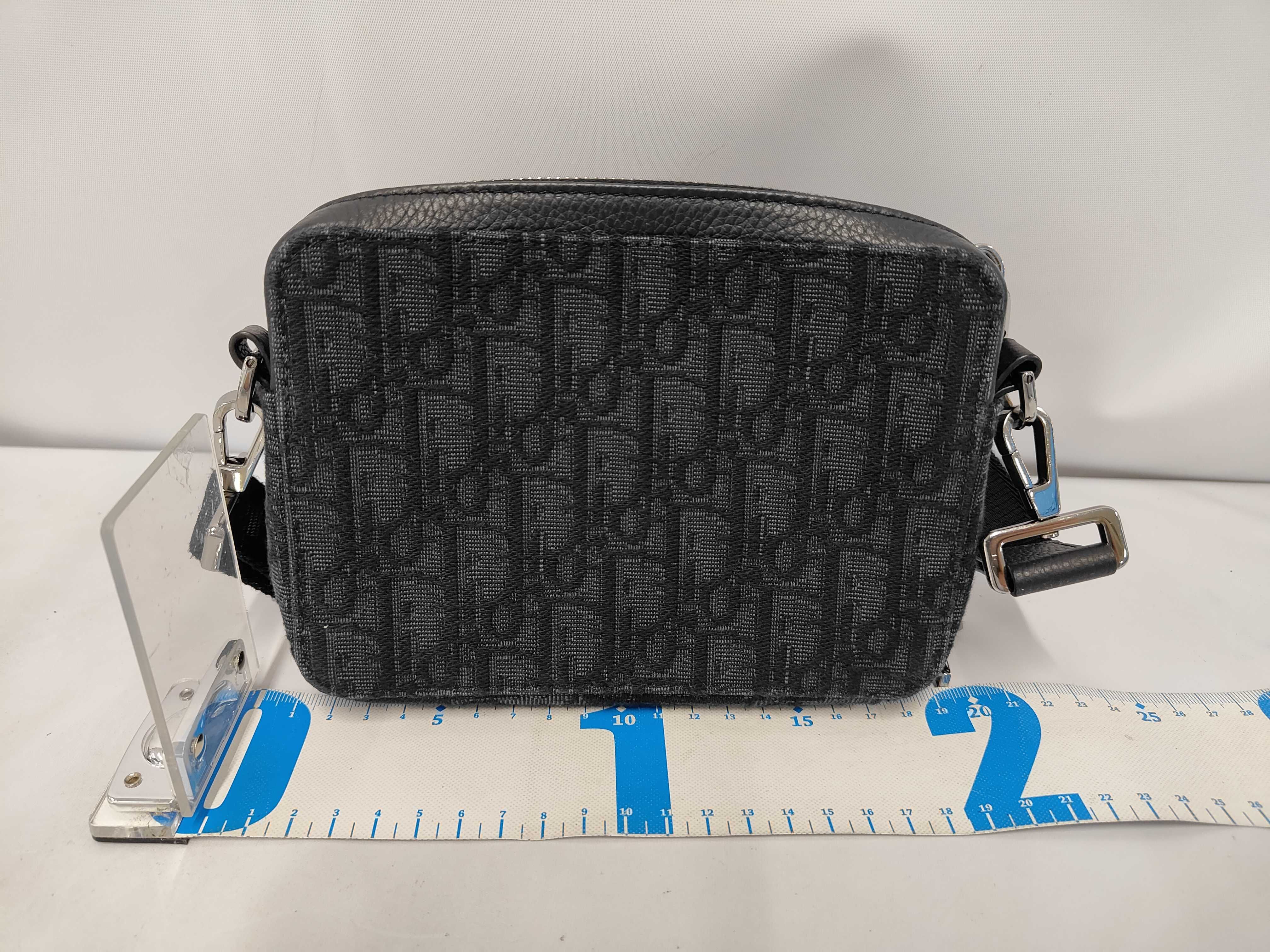 Trotter Shoulder Pouch 2OBBC119YSE_H03E Shoulder Bag (No Box) — view 2