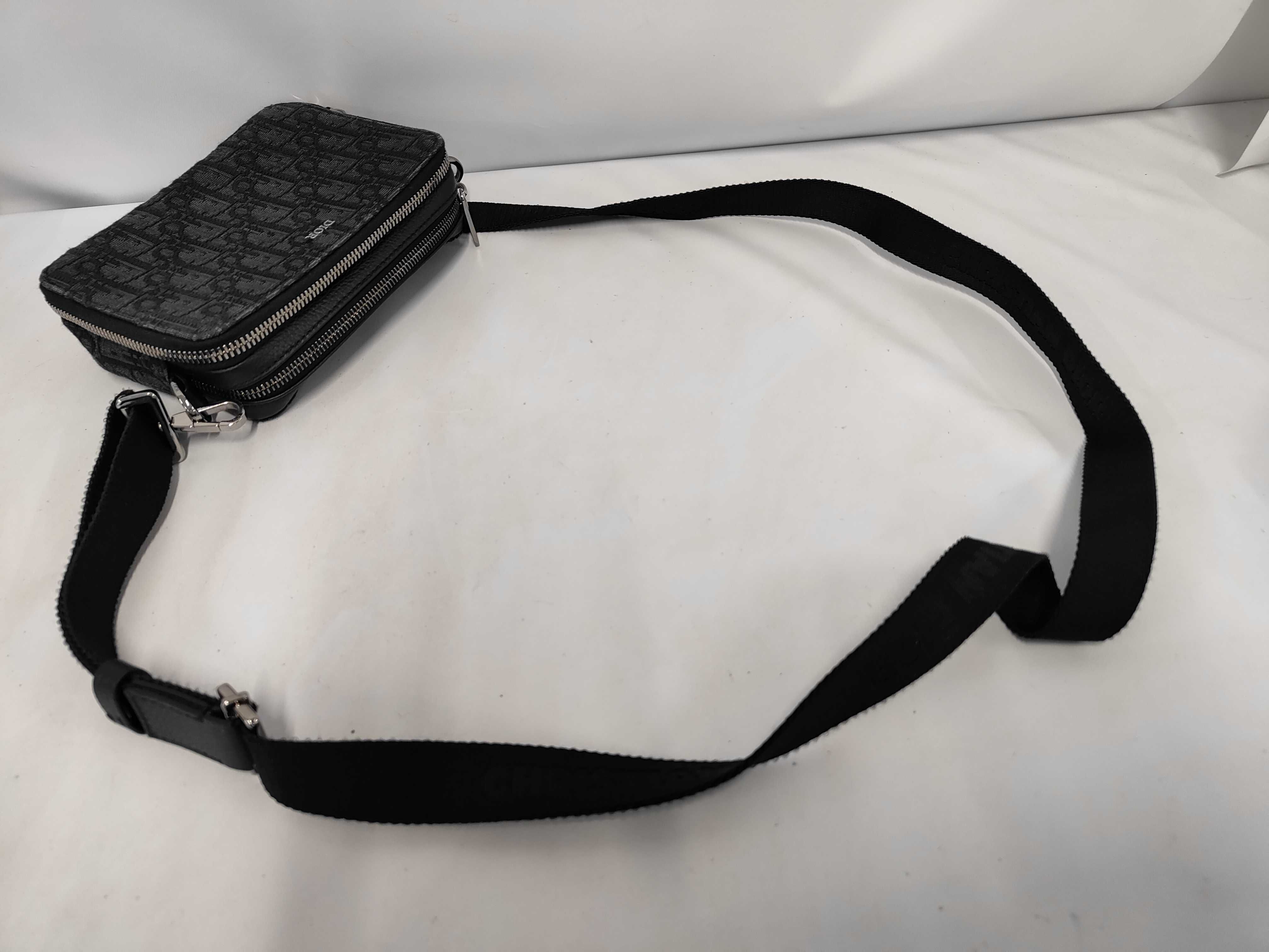 Trotter Shoulder Pouch 2OBBC119YSE_H03E Shoulder Bag (No Box) — view 5