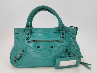 handbag