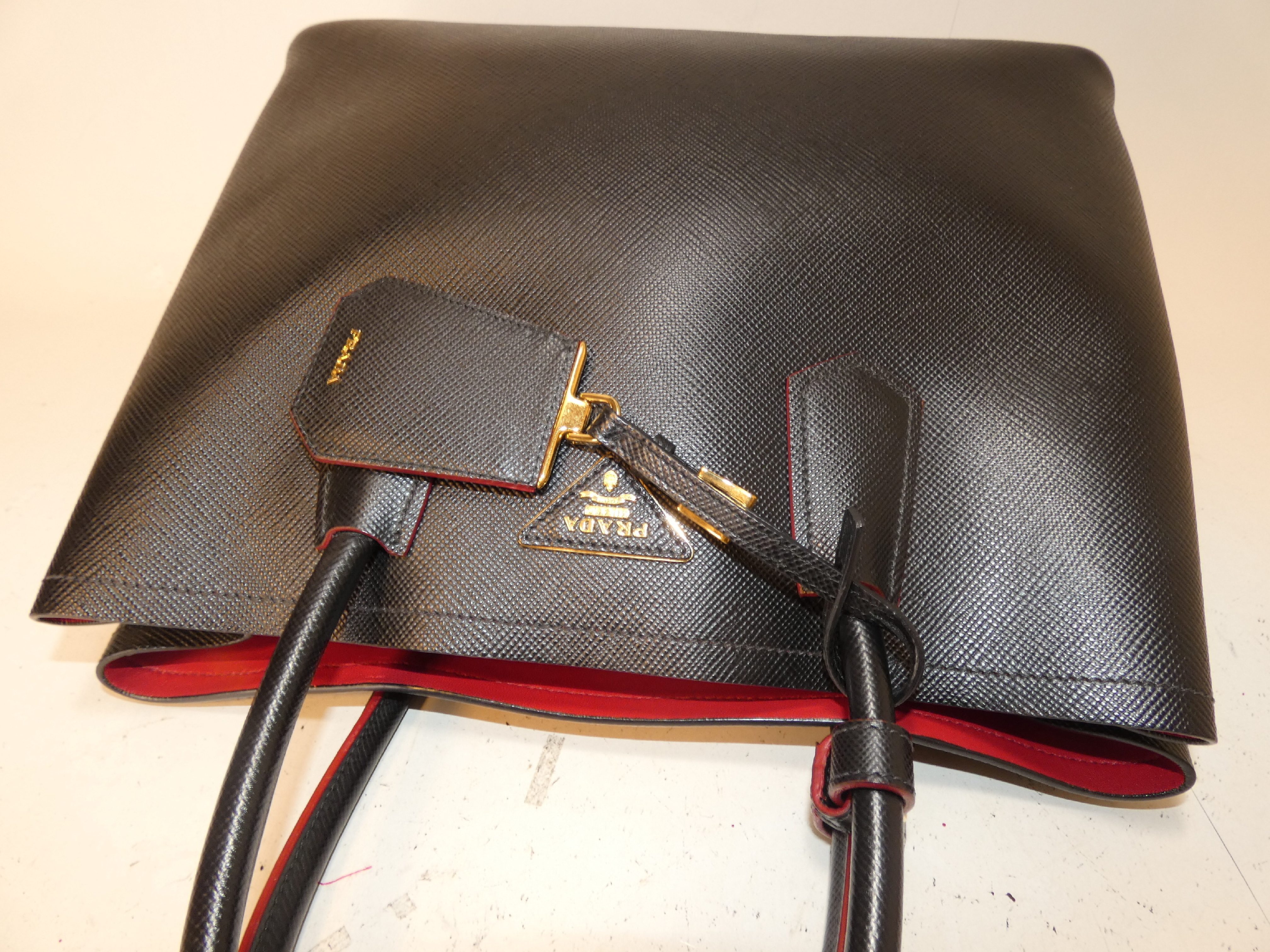 Saffiano Front Logo Black Hand Tote Bag — view 3
