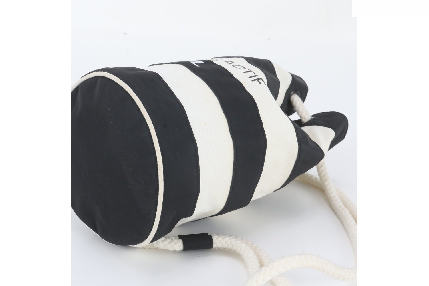 Striped shoulder bag, shoulder bag, pool bag — view 3