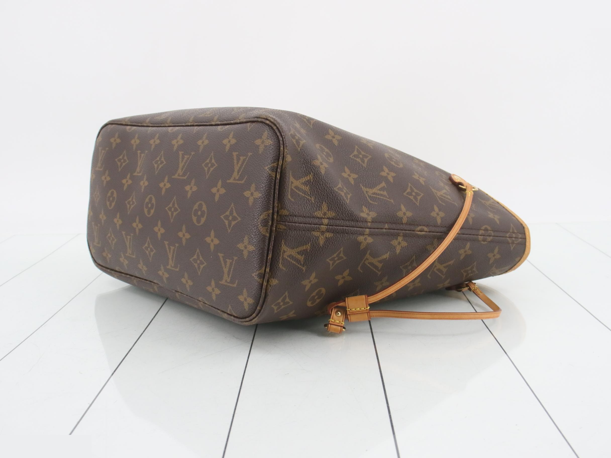 Monogram Neverfull MM Cerise Tote Bag with Pouch — view 6