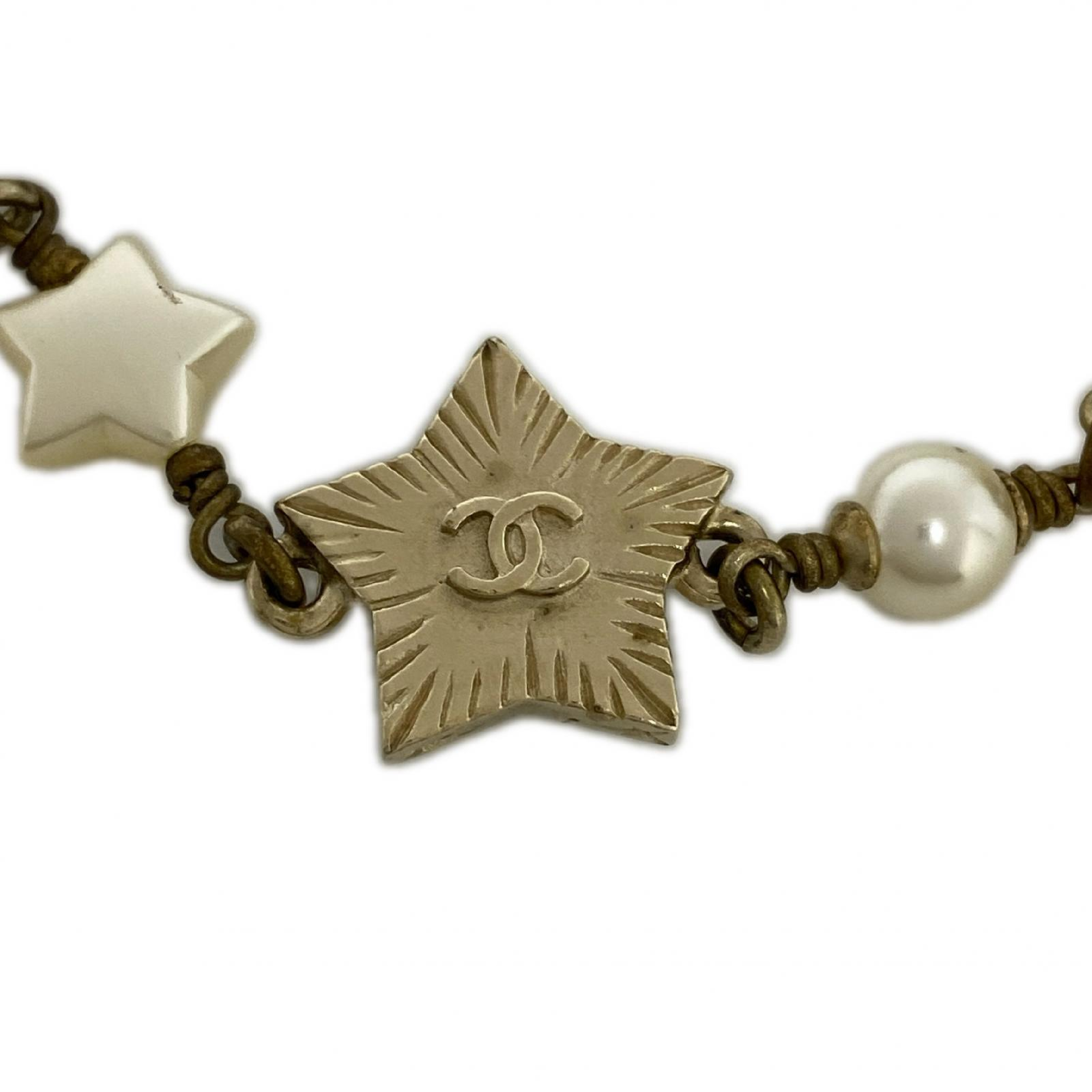 Gold-colored metal faux pearl star A17B fashion bracelet/bangle — view 5